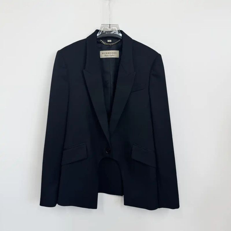 Burberry Burberry M Size Black Women's Jacket Size M / US 6-8 / IT 42-44 - 1 Thumbnail