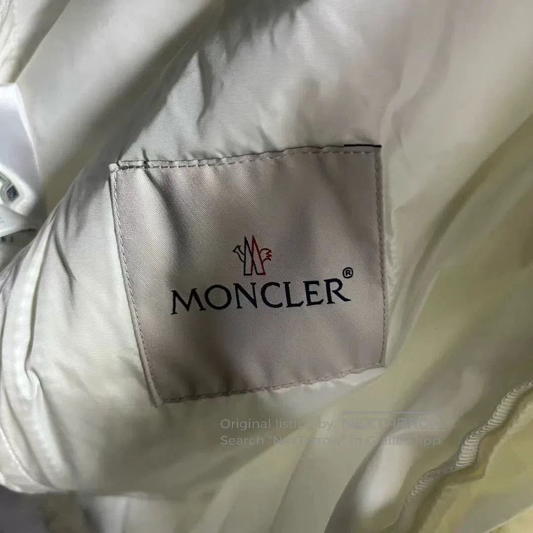 Moncler moncler white jacket with star details. Size US M / EU 48-50 / 2 - 3 Thumbnail