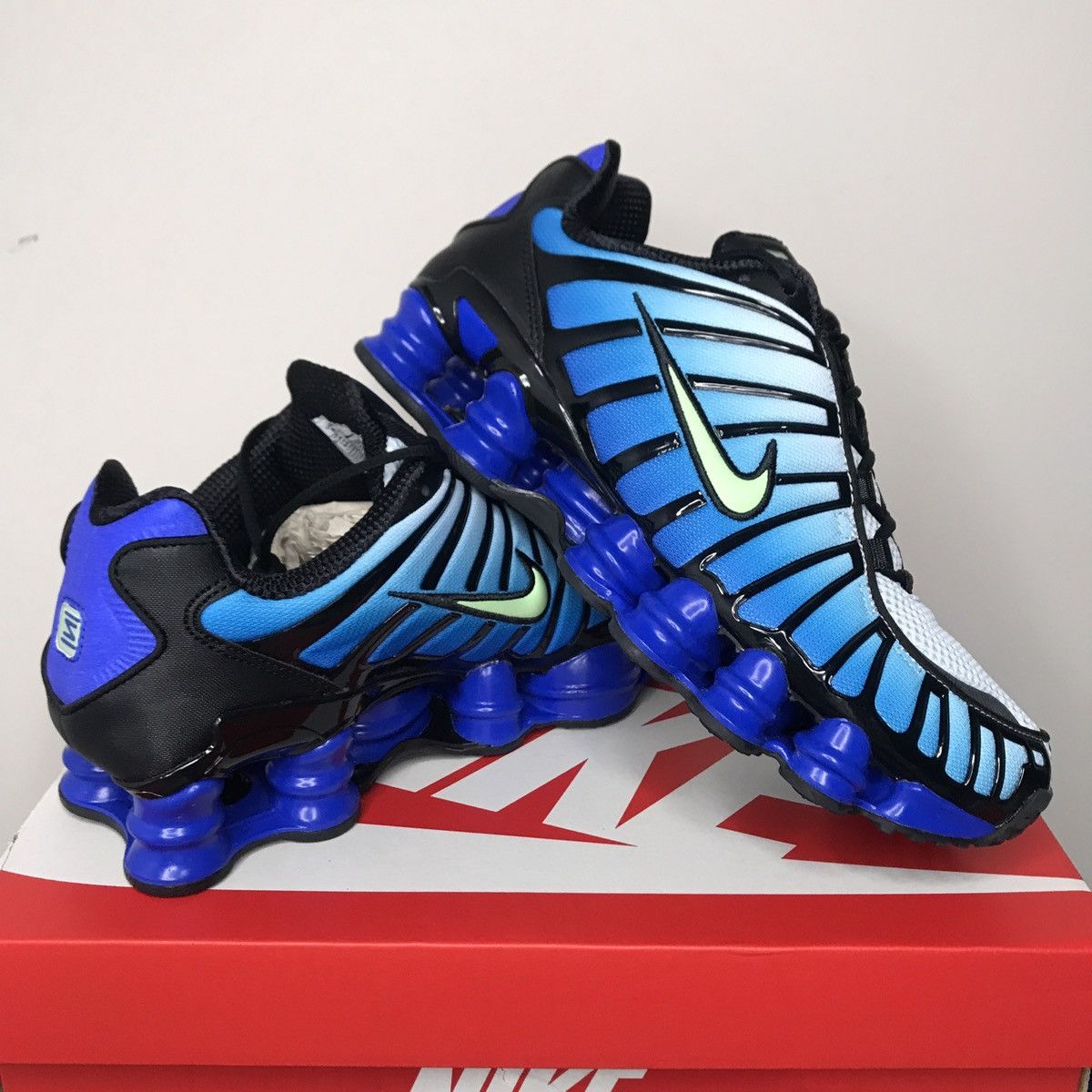 Nike Nike Shox TOTAL Size US 8 / EU 41 - 4 Thumbnail