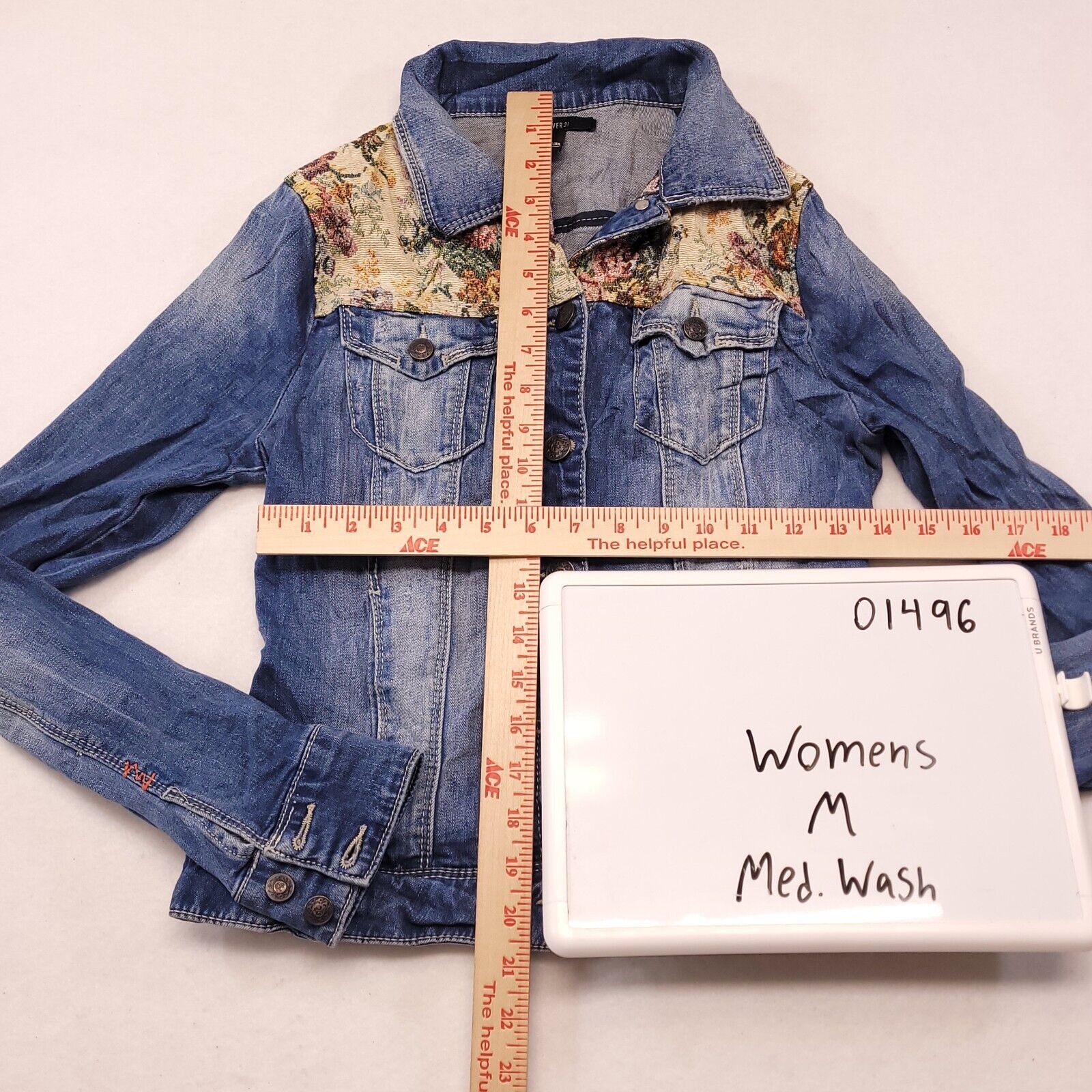 Forever 21 Forever 21 Button Up Denim Jacket Womens Size Medium M Blue Size M / US 6-8 / IT 42-44 - 7 Thumbnail