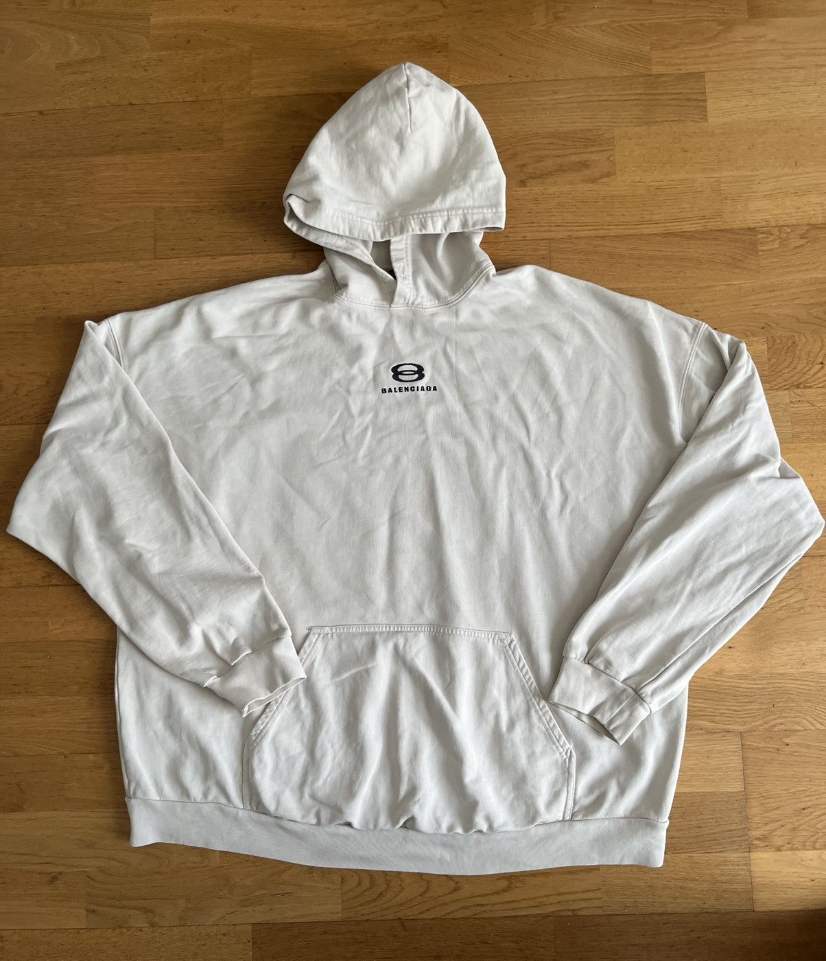 Balenciaga Balenciaga Unity Logo Hoodie Size US XL / EU 56 / 4 - 1 Thumbnail