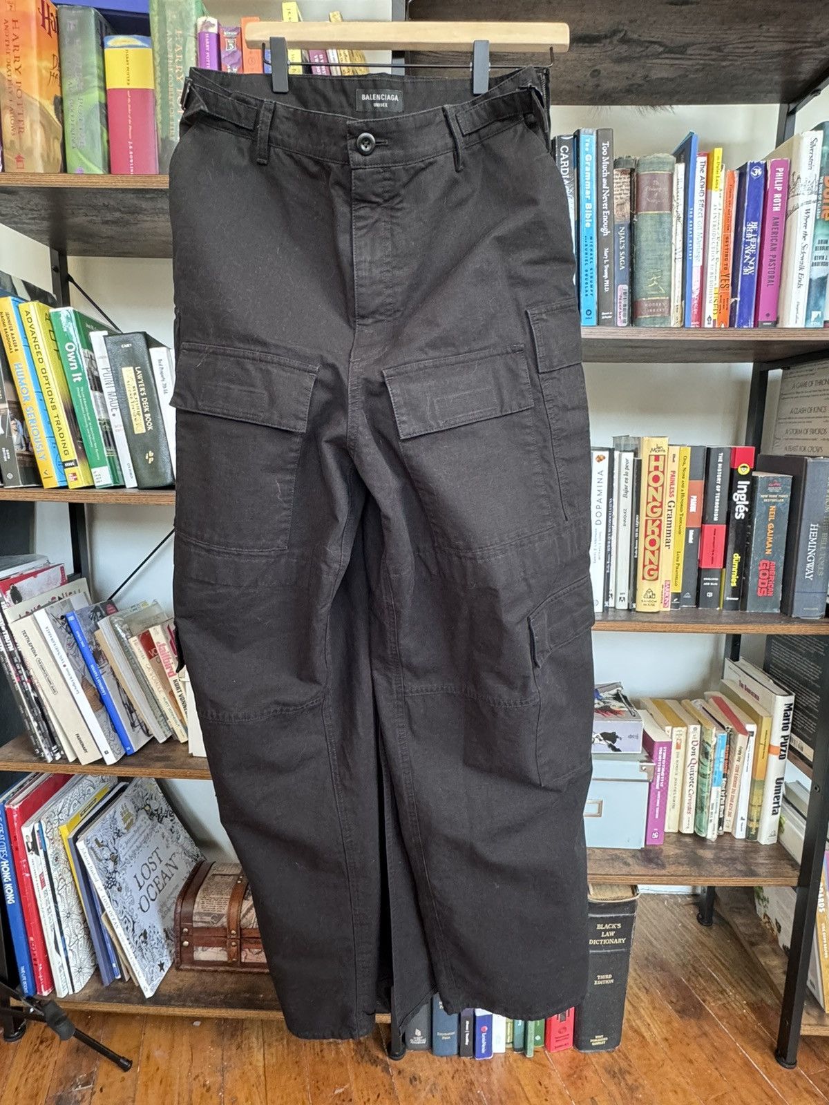 balenciaga Apron Cargo Pants エプロンカーゴパンツ 楽天市場】BALENCIAGA(バレンシアガ) サイズ:L Apron Cargo
