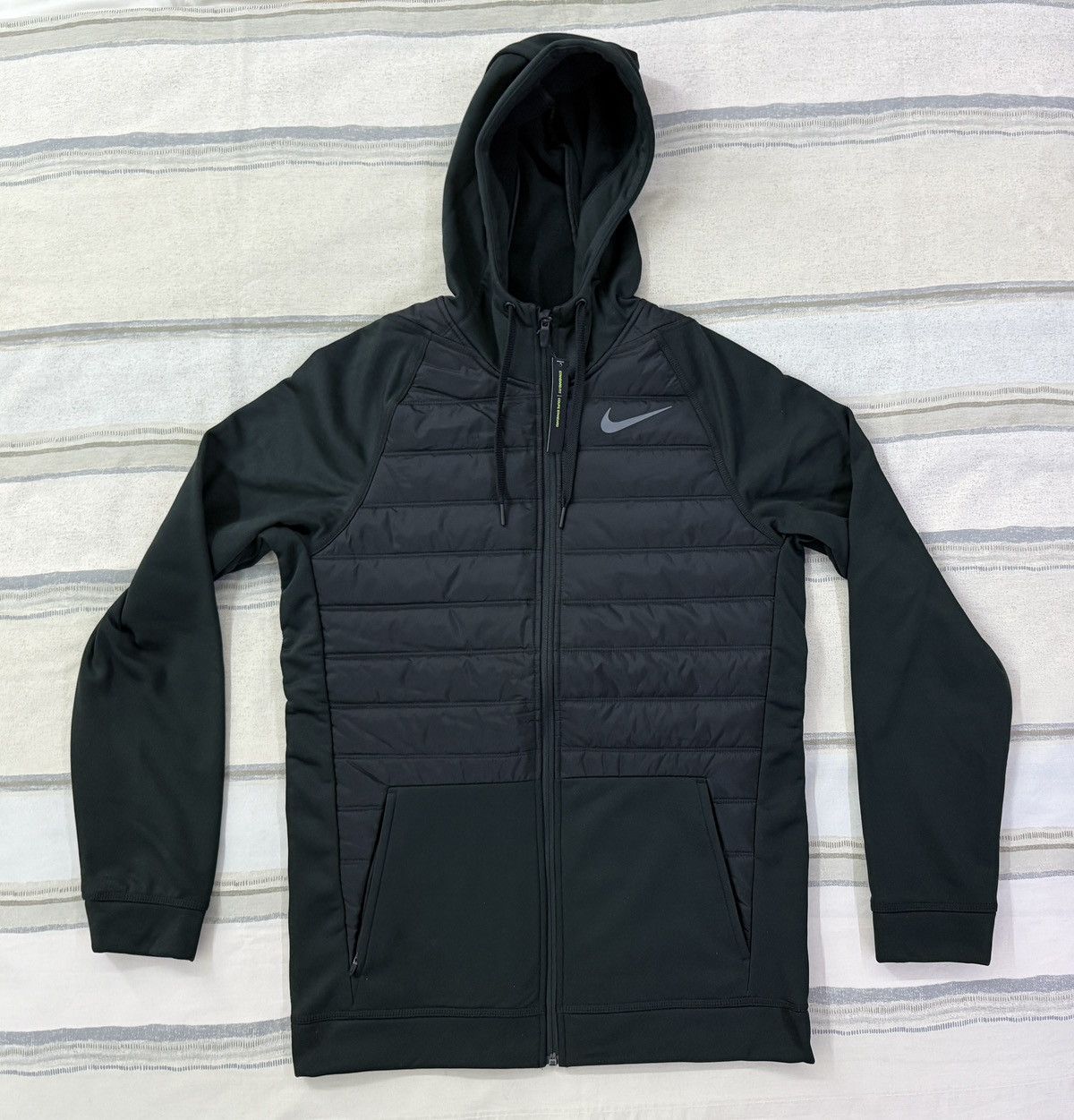 Nike Nike Therma Training Jacket Men’s Sz S-Tall Quilted Jacket Size US S / EU 44-46 / 1 - 2 Thumbnail