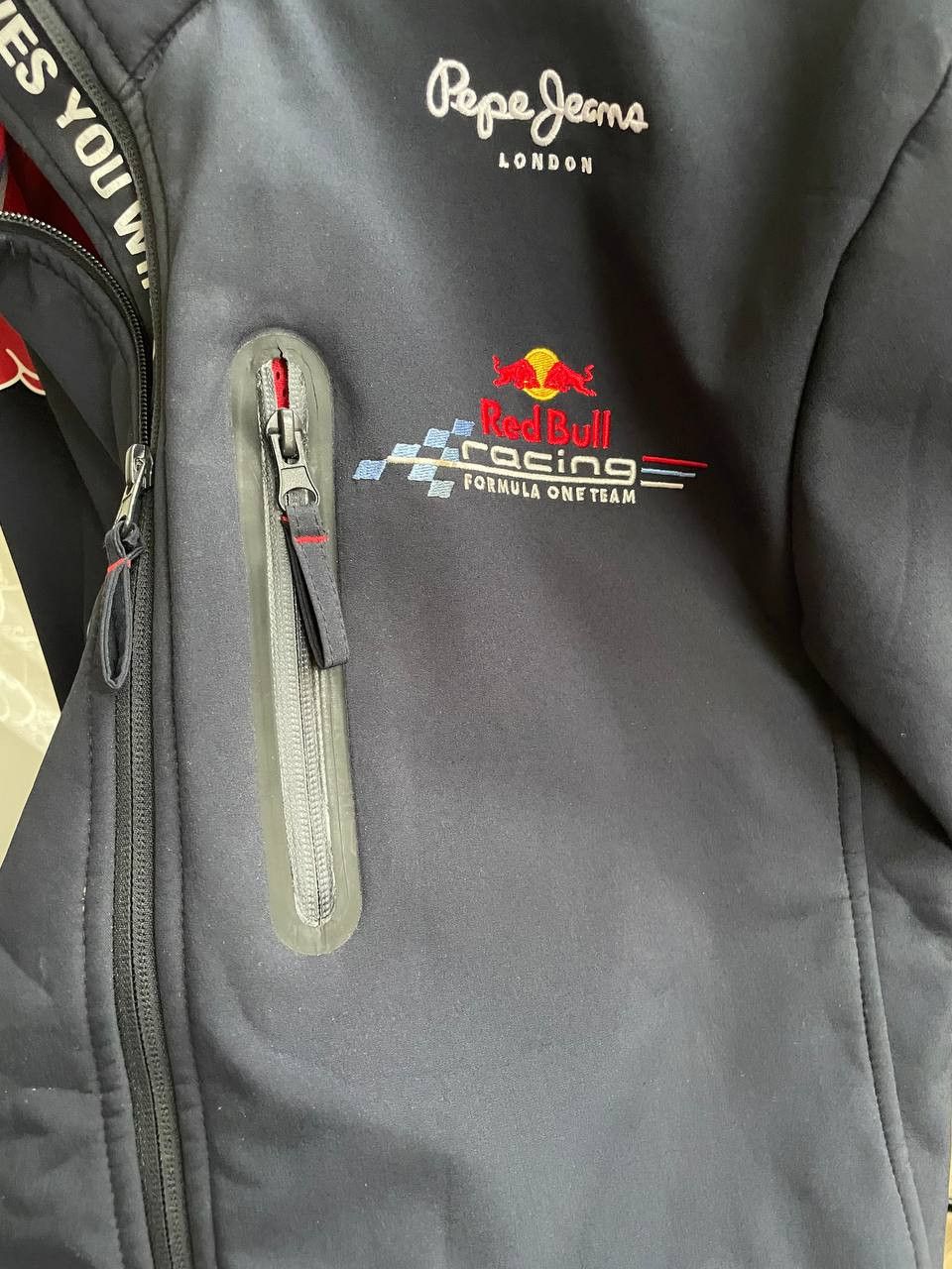 Pepe Jeans × Red Bull RED BULL F1 RACING GEOX JACKET Size US M / EU 48-50 / 2 - 11 Thumbnail