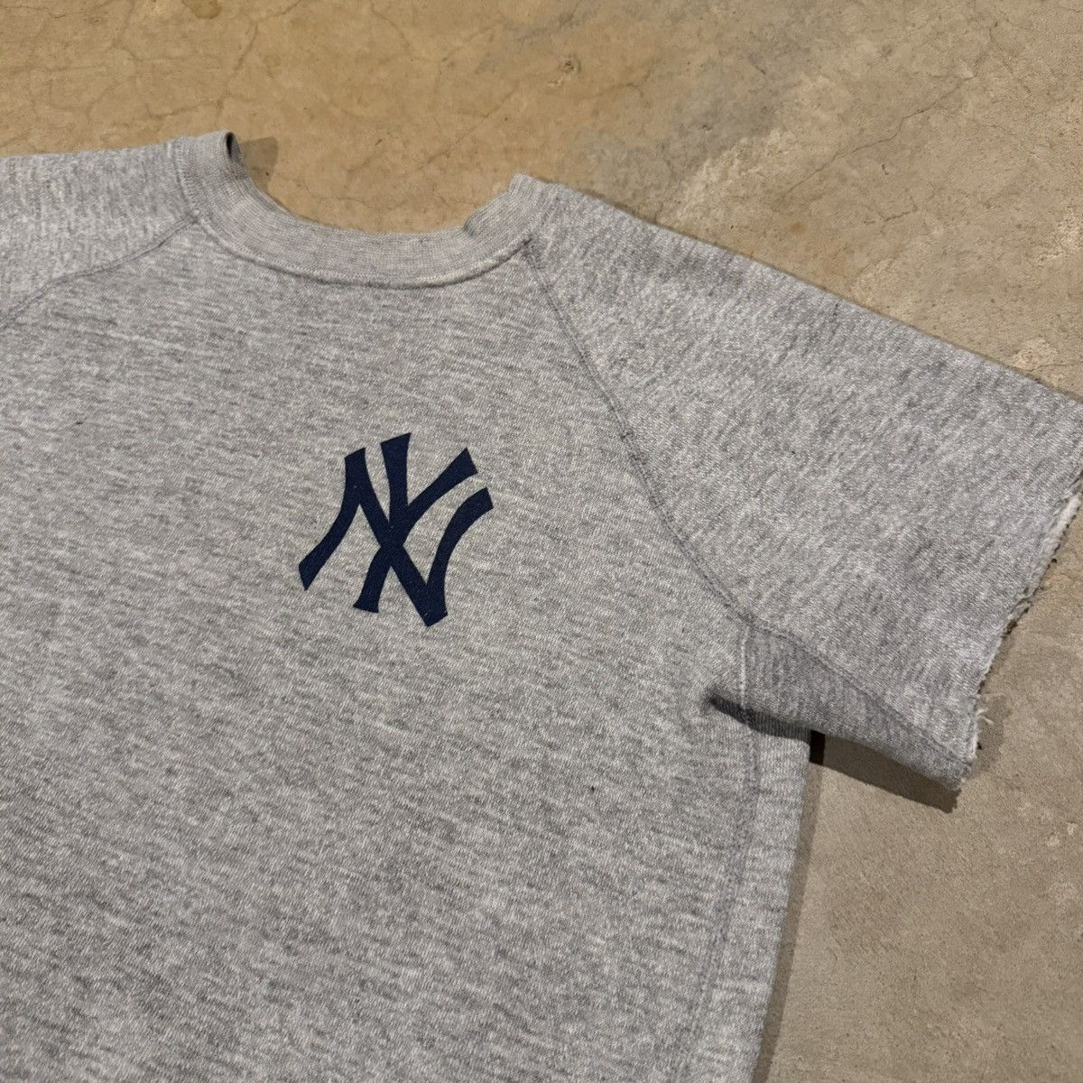 New York Yankees 1970s New York Yankees Distressed Cutoff Crewneck ERD Grunge Size US S / EU 44-46 / 1 - 3 Thumbnail