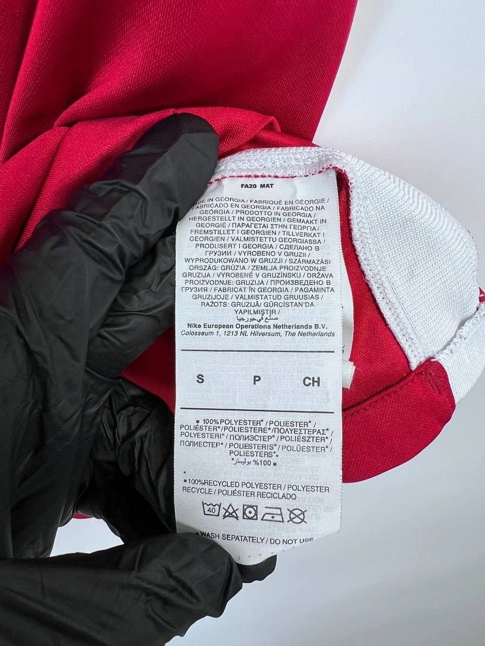 Nike LIVERPOOL 2020 2021 HOME SHIRT JERSEY NIKE M. SALAH #11 S Size US S / EU 44-46 / 1 - 5 Thumbnail