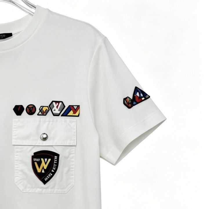 Louis Vuitton Louis Vuitton Pocket Embroidered Short Sleeve T-Shirt K26WX Size US S / EU 44-46 / 1 - 4 Thumbnail