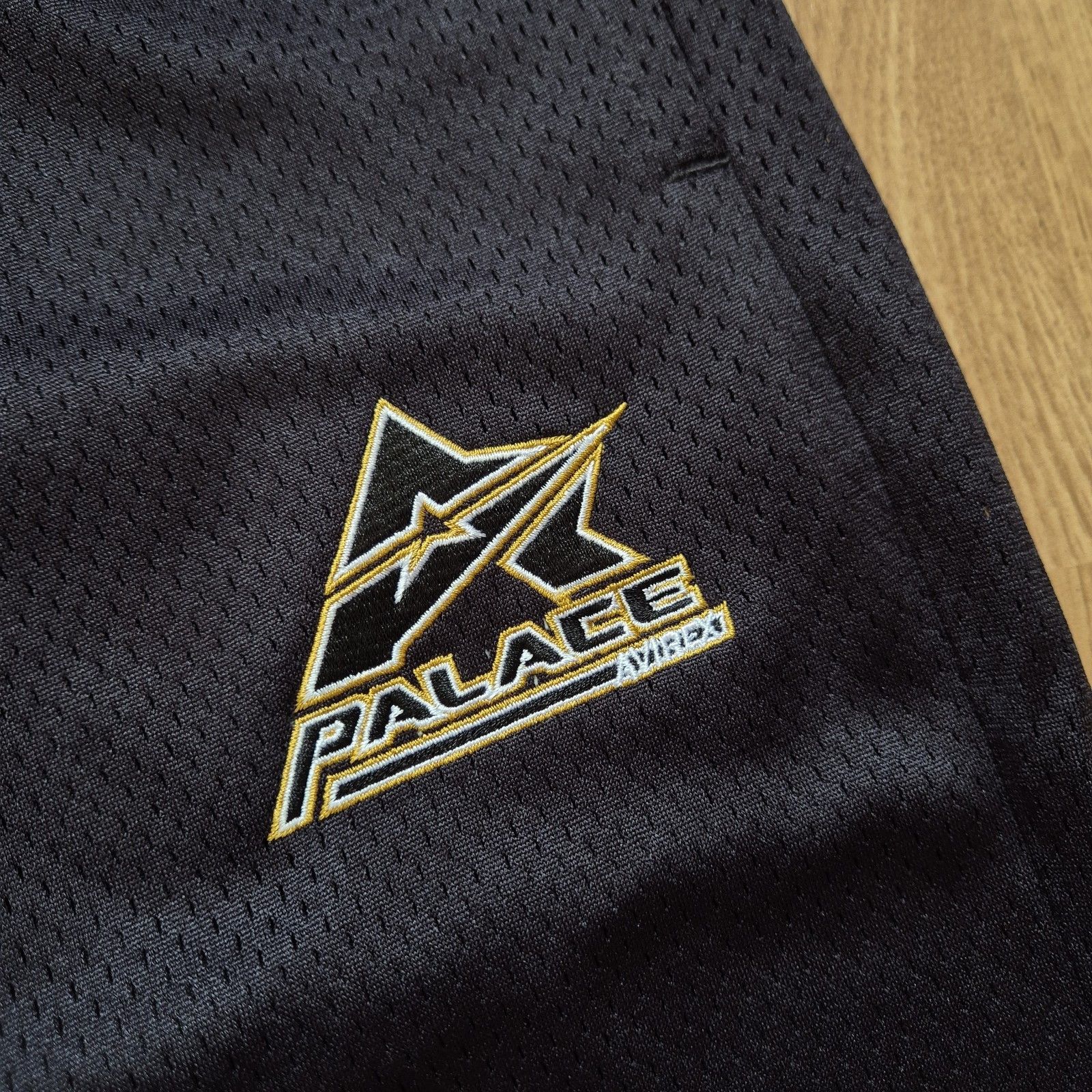 Avirex × Palace Palace x Avirex Mesh Joggers Black Medium Brand New FW24 Size US 32 / EU 48 - 4 Thumbnail