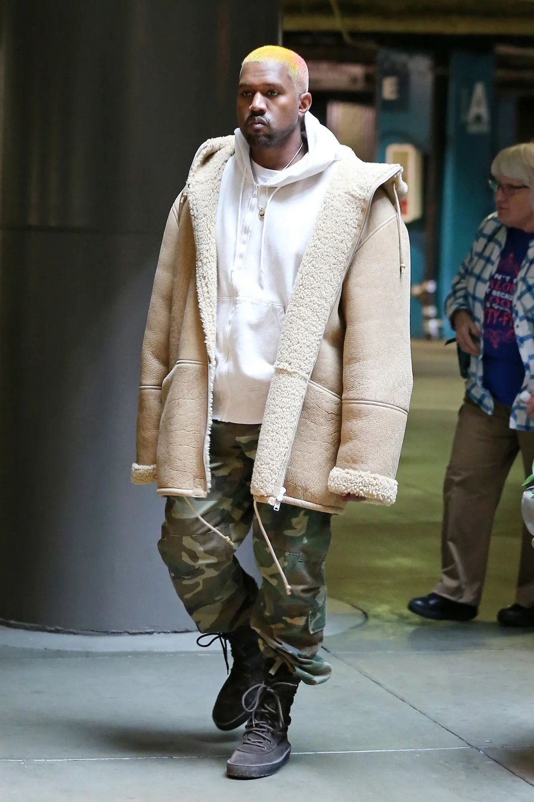 Yeezy YEEZY SEASON 2 CREAPE BOOTS OIL YZY SZN Size US 7.5 / EU 40-41 - 18 Thumbnail