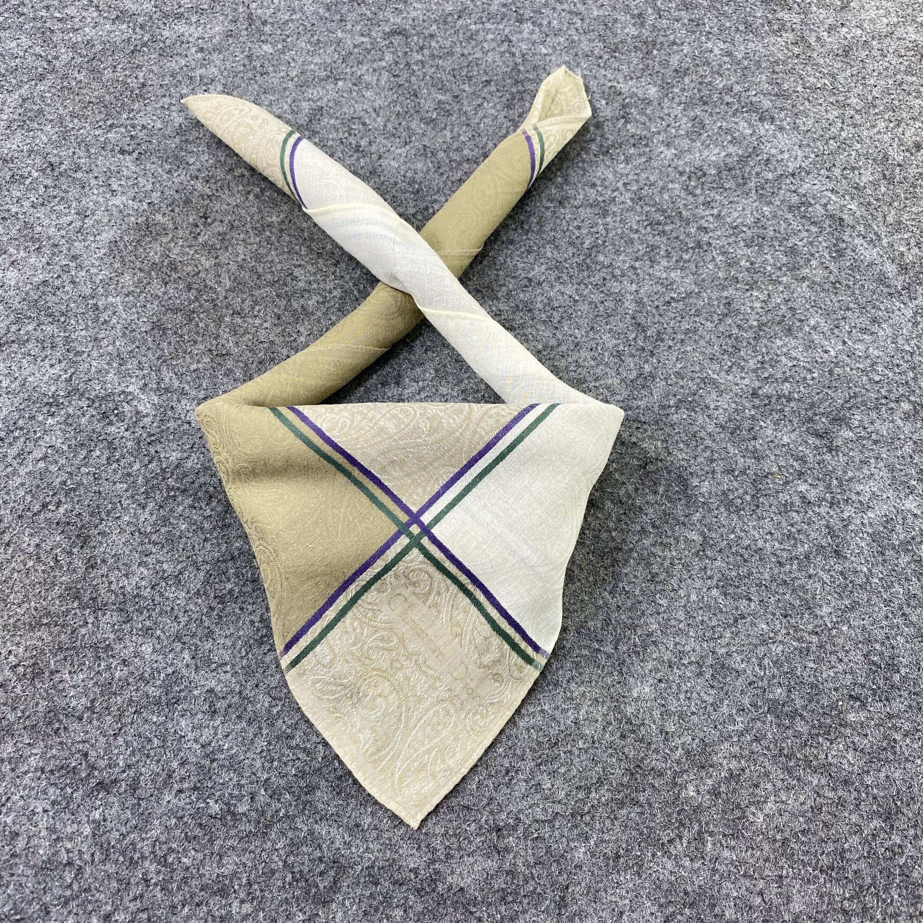 Designer Christian Dior Handkerchief / Bandana / Neckerchief-B1499 Size ONE SIZE - 2 Thumbnail
