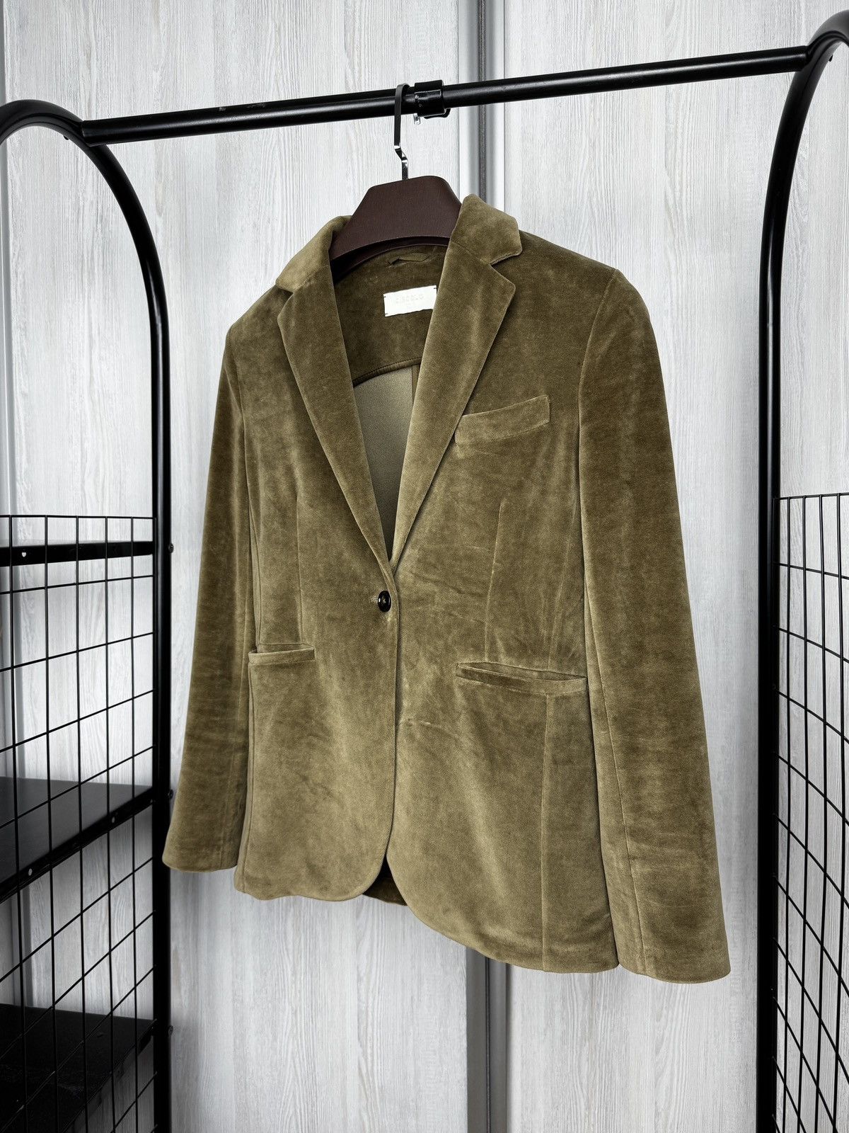 Circolo 1901 Circolo 1901 khaki green one button velvet velour blazer Size S / US 4 / IT 40 - 5 Thumbnail