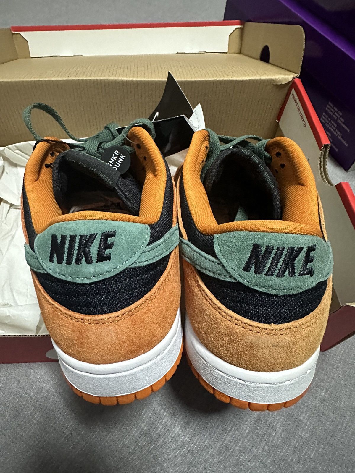 Nike Nike Dunk Low Ceramic Size US 8 / EU 41 - 6 Thumbnail