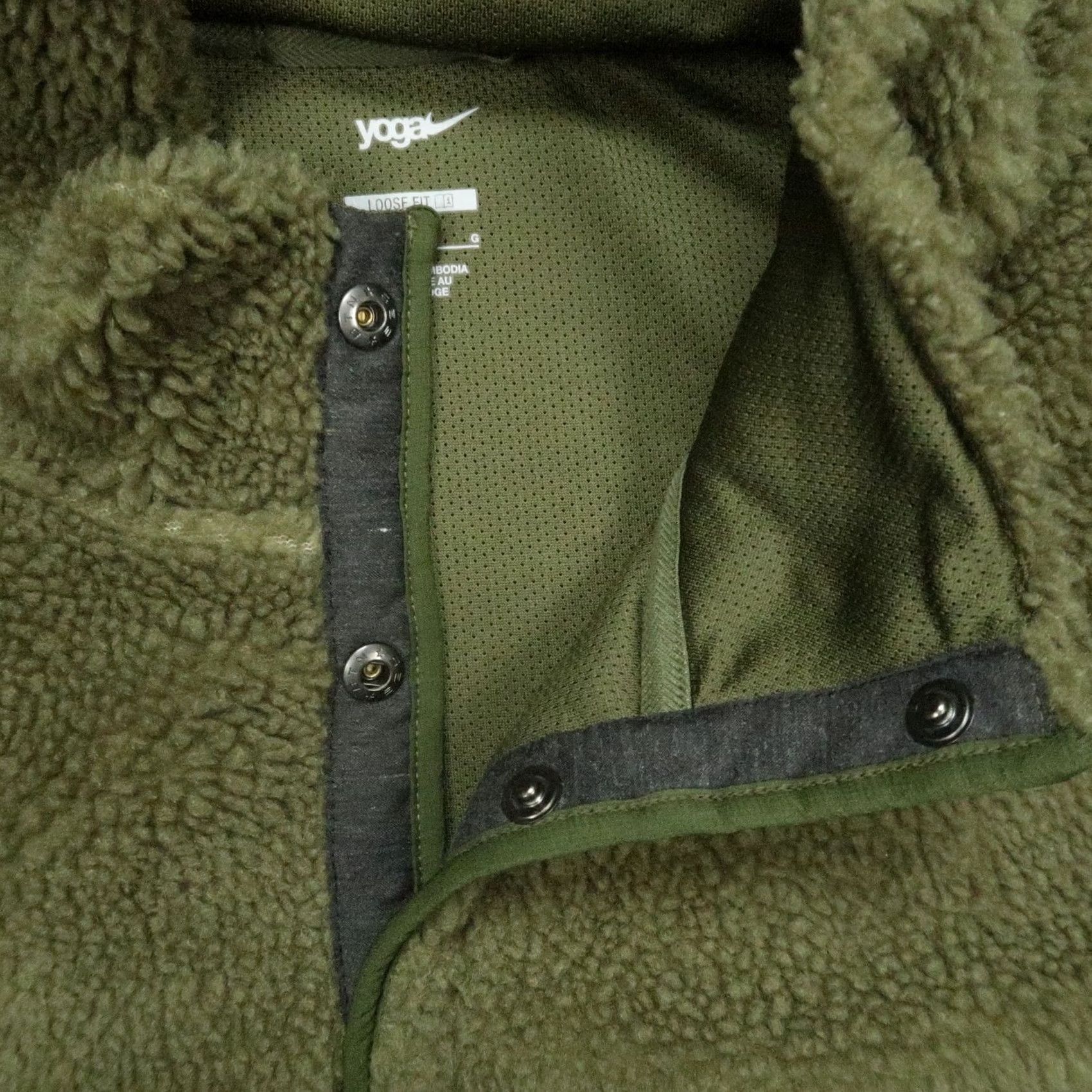 Nike Nike Sweater Mens Large Olive Green 1/2 Zip Fleece Pullover Mock Neck Pockets Athletic Shirt Sweatshirt Size US L / EU 52-54 / 3 - 3 Thumbnail