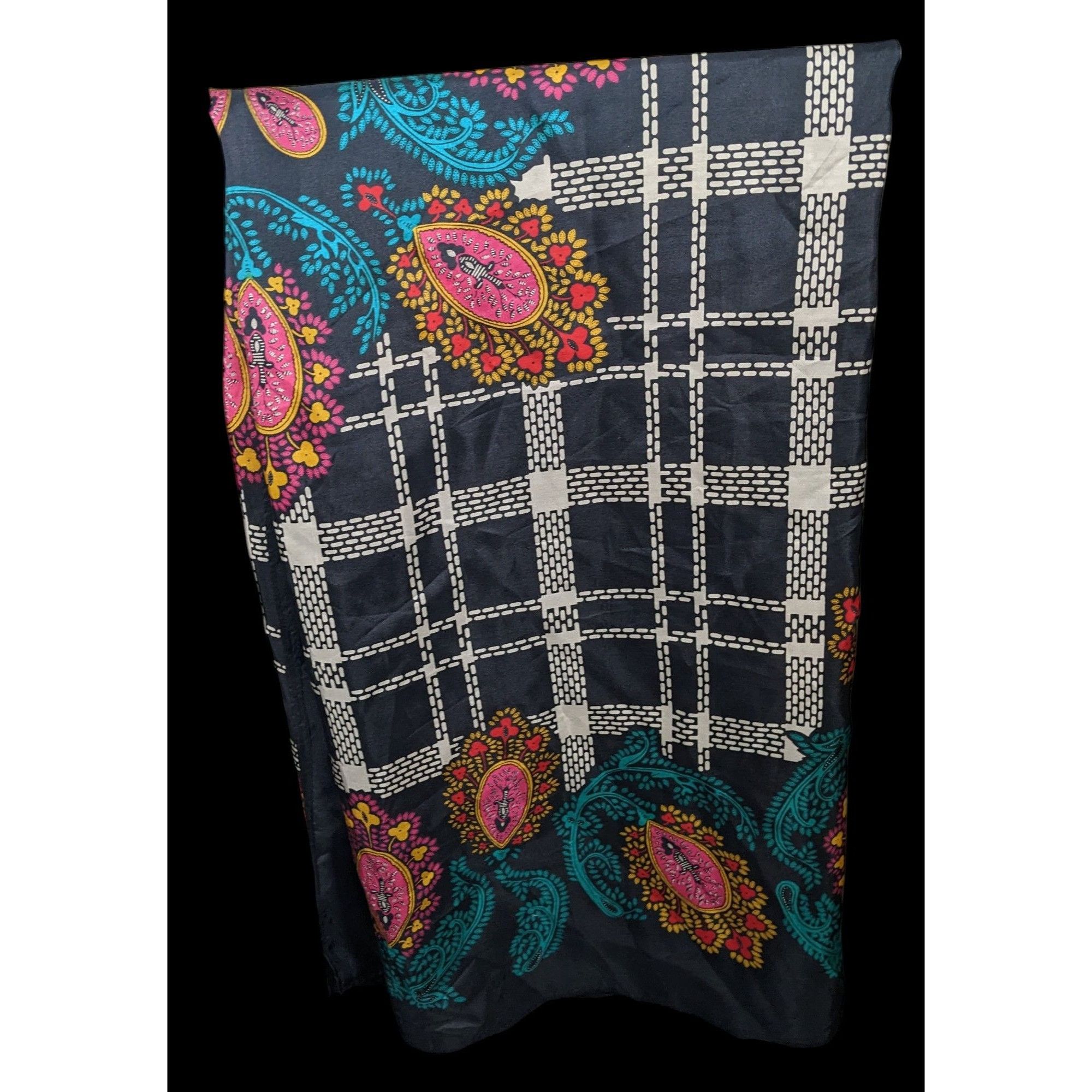 Diane von Furstenberg Vintage Diane Von Furstenberg Plaid And Paisley Scarf Size ONE SIZE - 4 Thumbnail