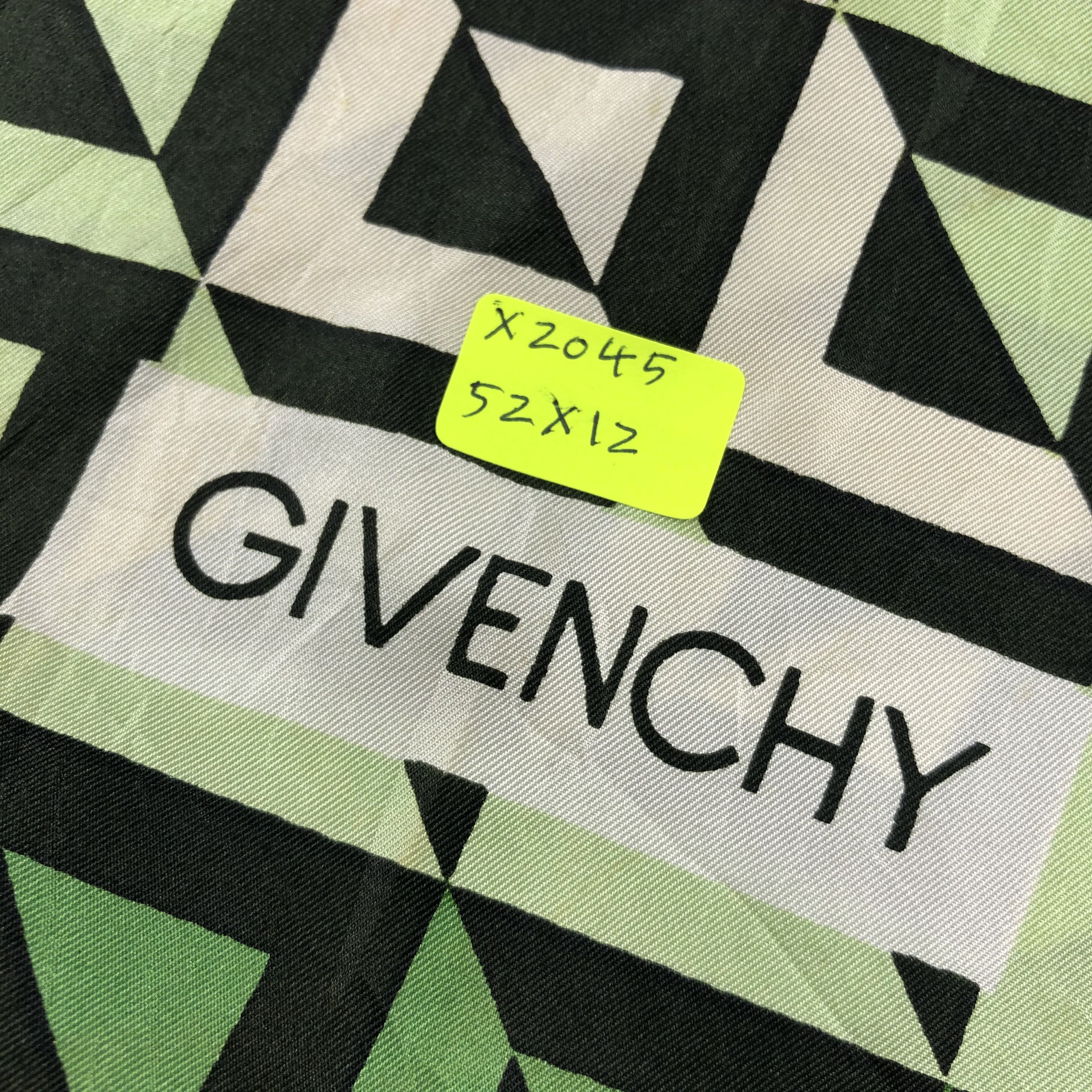 Vintage Vintage Givenchy Silk Scarf Size ONE SIZE - 8 Thumbnail