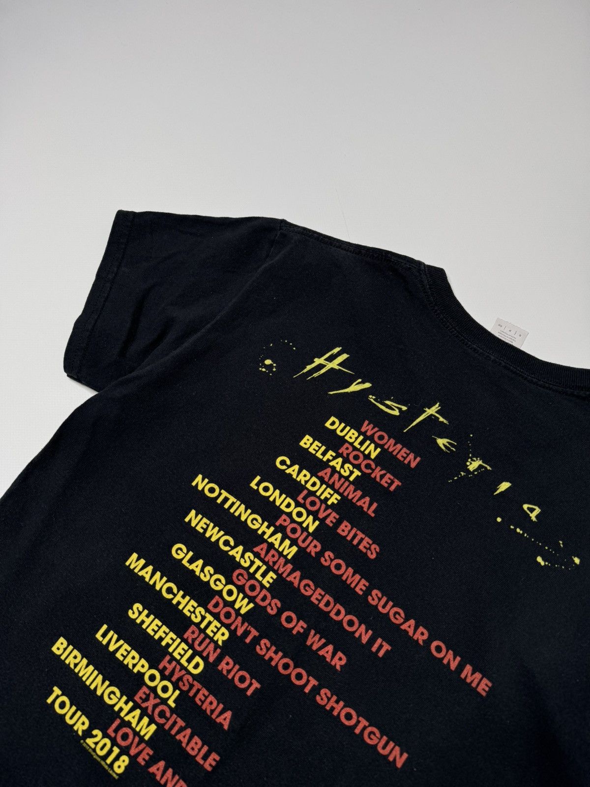 Def Leppard Def leppard hysteria tour band rock metal tee y2k 00s skater Size US S / EU 44-46 / 1 - 9 Thumbnail
