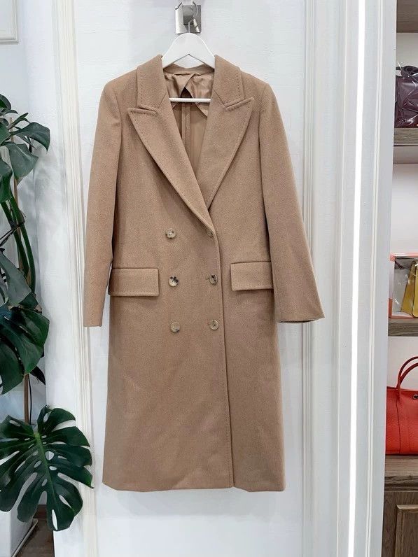 Max Mara Classic Camel Double Breasted Coat