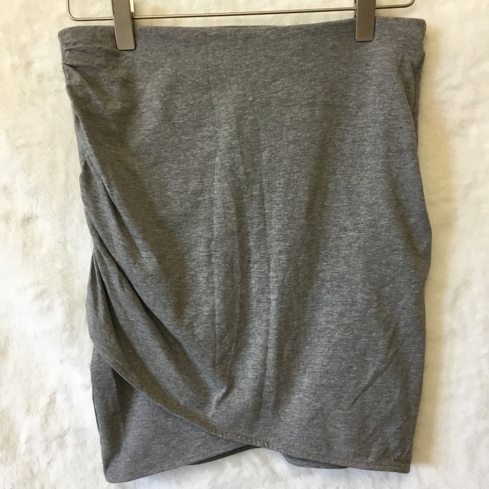 Divided H&M Divided Gray Ruched Fitted Mini Skirt Size 26" / US 2 / IT 38 - 1 Thumbnail