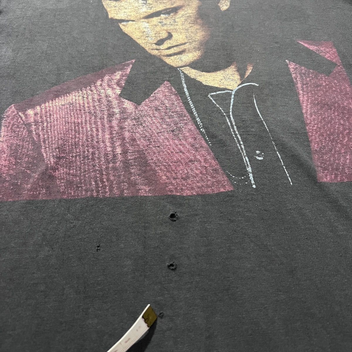 Vintage Vintage 90s Chris Isaak Rockabilly Promo Tee Thrashed Faded Size US XL / EU 56 / 4 - 11 Thumbnail