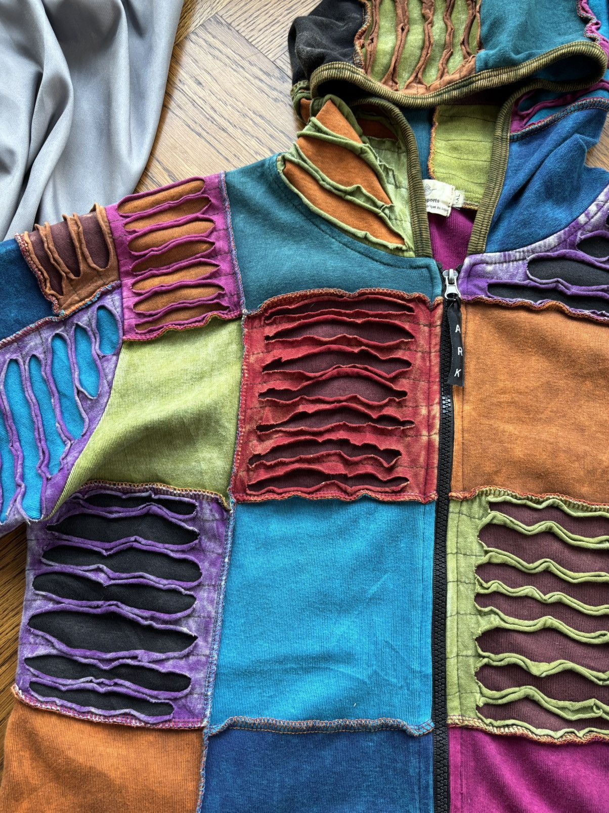 Japanese Brand × Vintage 2000s Vintage Patchwork Hoodie Zipup Ark Imports Nepal Hippi Size US S / EU 44-46 / 1 - 3 Thumbnail