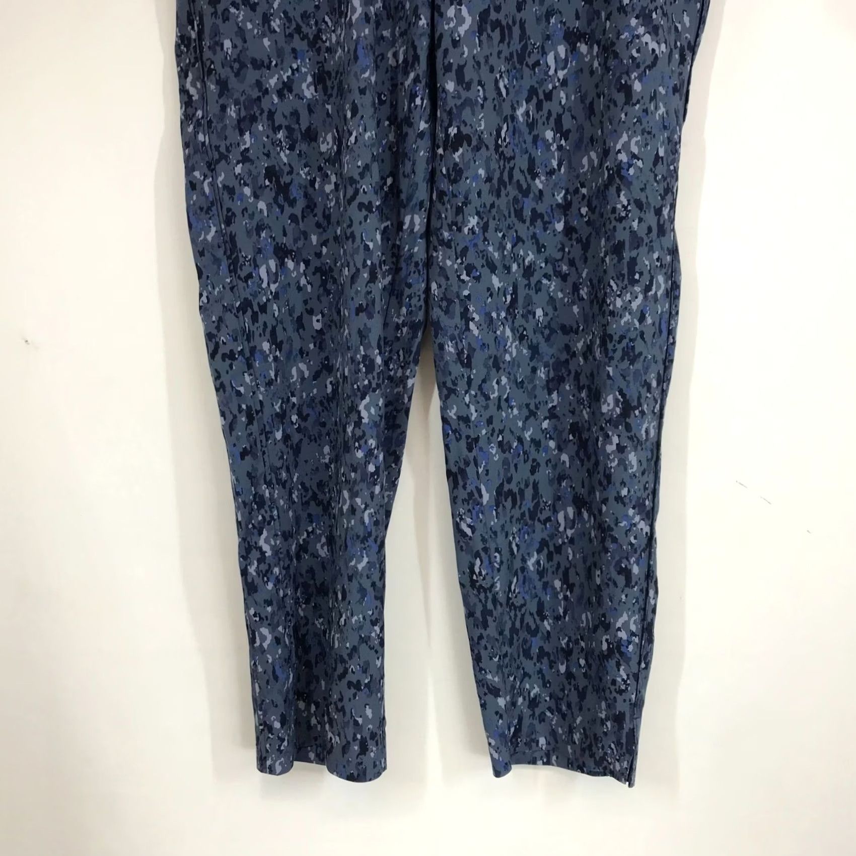Athleta VINTAGE ATHLETA WOMEN'S 12 BLUE POLYESTER BLEND ELASTIC WAIST PANT Shirt? Size 34" / US 12 / IT 48 - 3 Thumbnail
