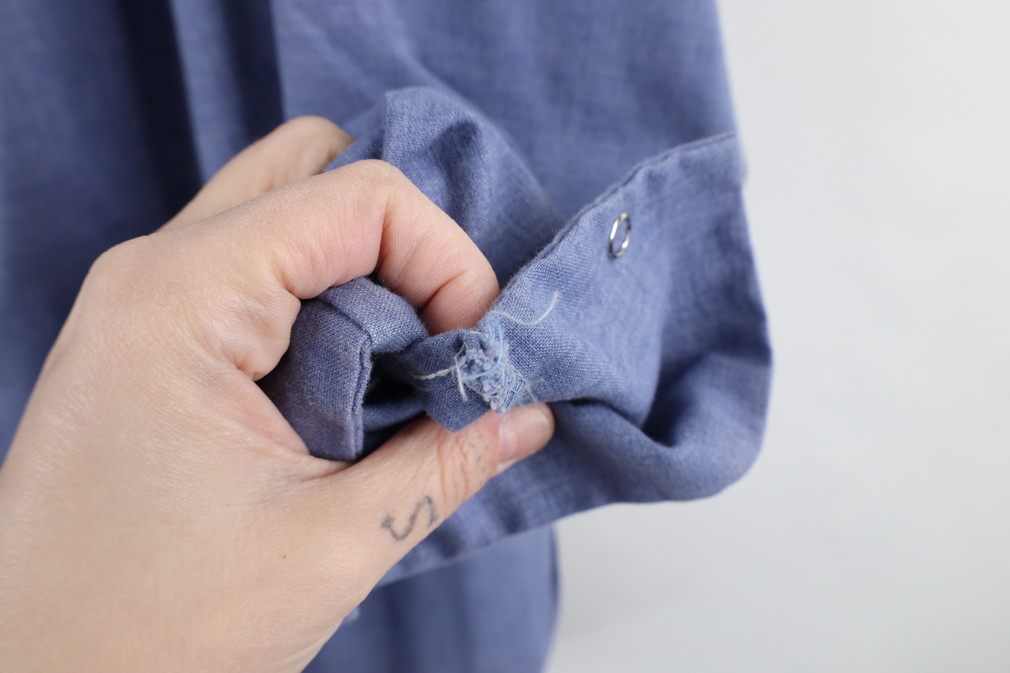 Vintage Vintage 60s Streetwear Cowgirl Chambray Snap Button Shirt Size XXL / US 16-18 / IT 52-54 - 7 Thumbnail