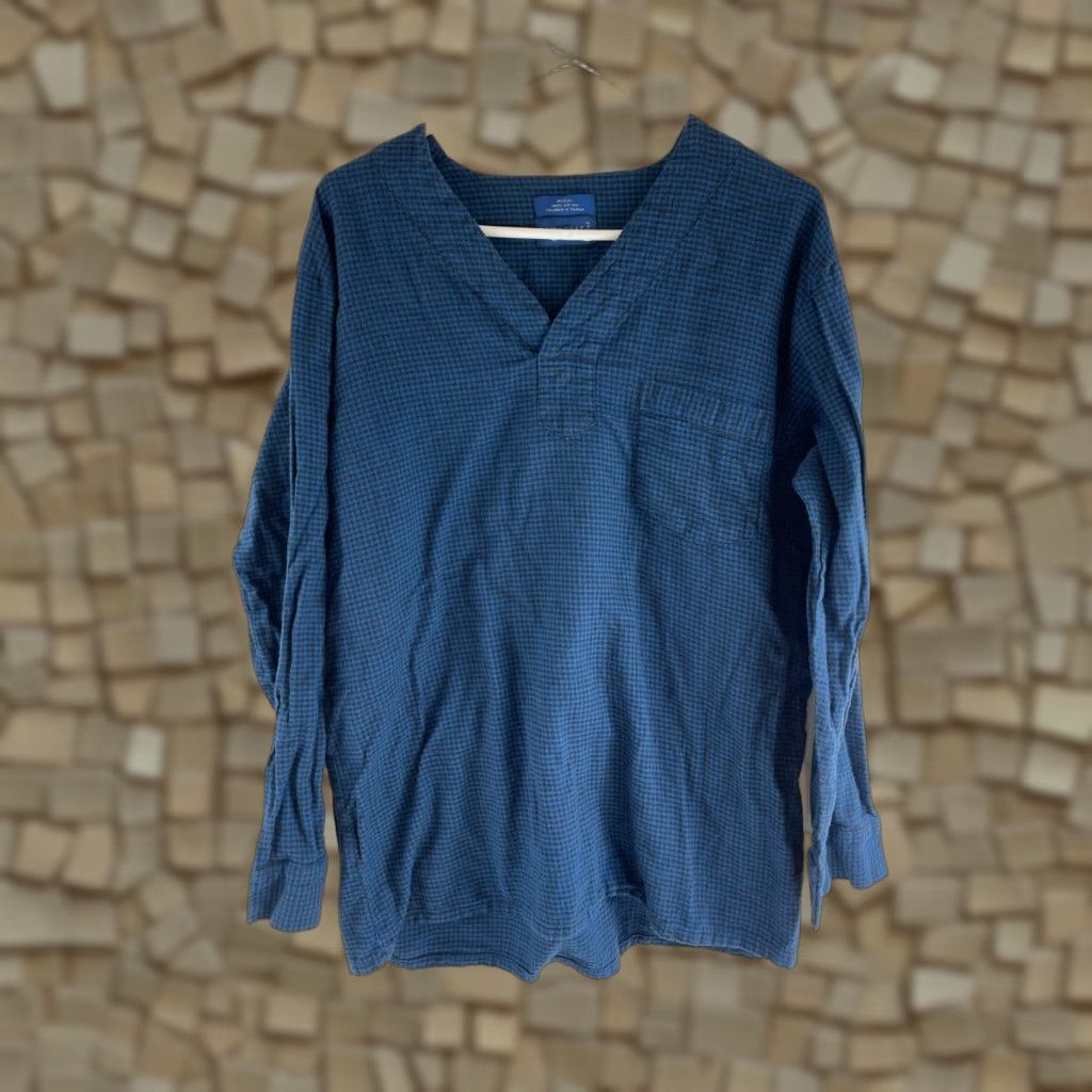 Vintage TownCraft Shirt Men's M Blue V-Neck Check Long Sleeve Flannel Tee Size US M / EU 48-50 / 2 - 1 Thumbnail