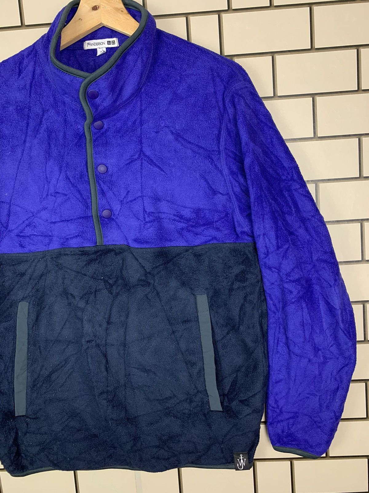 JW Anderson × Japanese Brand × Uniqlo Japanese Brand Uniqlo X J.W Anderson Fleece Size US M / EU 48-50 / 2 - 5 Thumbnail