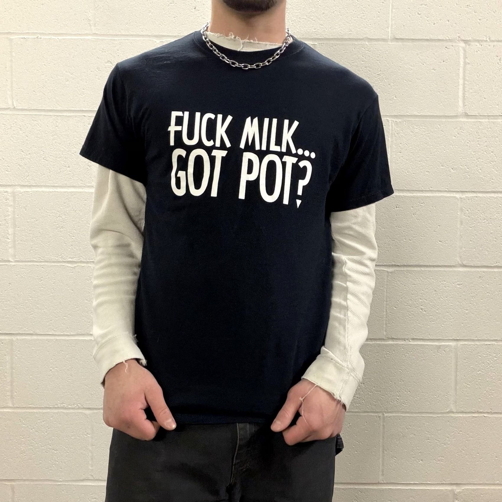 Fruit Of The Loom Fruit of the Loom Y2K Funny Graphic Shirt Mens Medium Black Got Milk Parody T-Shirt Crew Neck Short Sleeve Heavy Cotton Jersey Humorous Slogan Mens Size US M / EU 48-50 / 2 - 2 Thumbnail