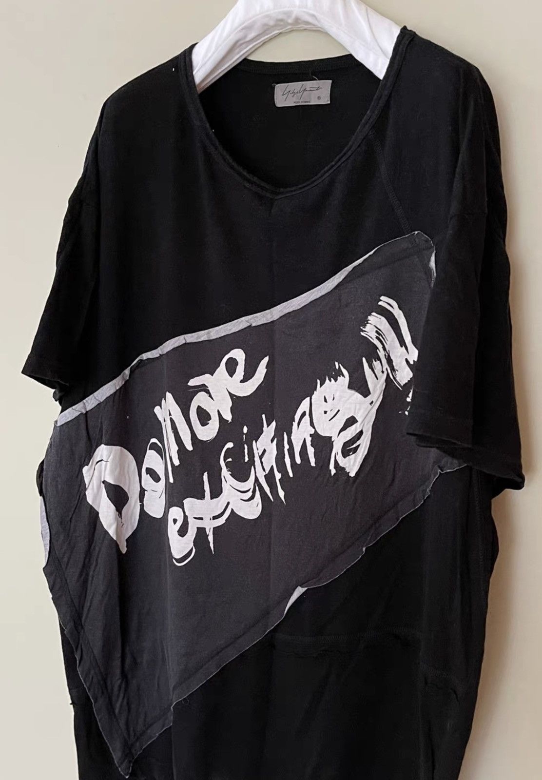 Yohji Yamamoto Yohji Yamamoto | Appliquéd Short Sleeve Top Size US L / EU 52-54 / 3 - 1 Thumbnail