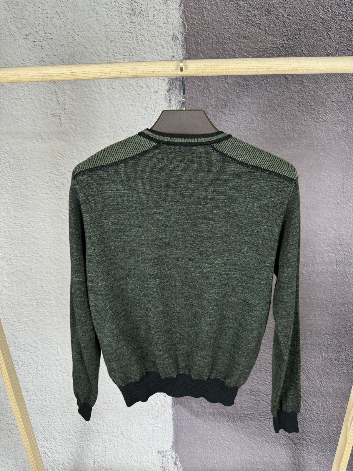 Other Montechiaro wool made in Italy long sleeve sweater jumper Size US M / EU 48-50 / 2 - 10 Thumbnail