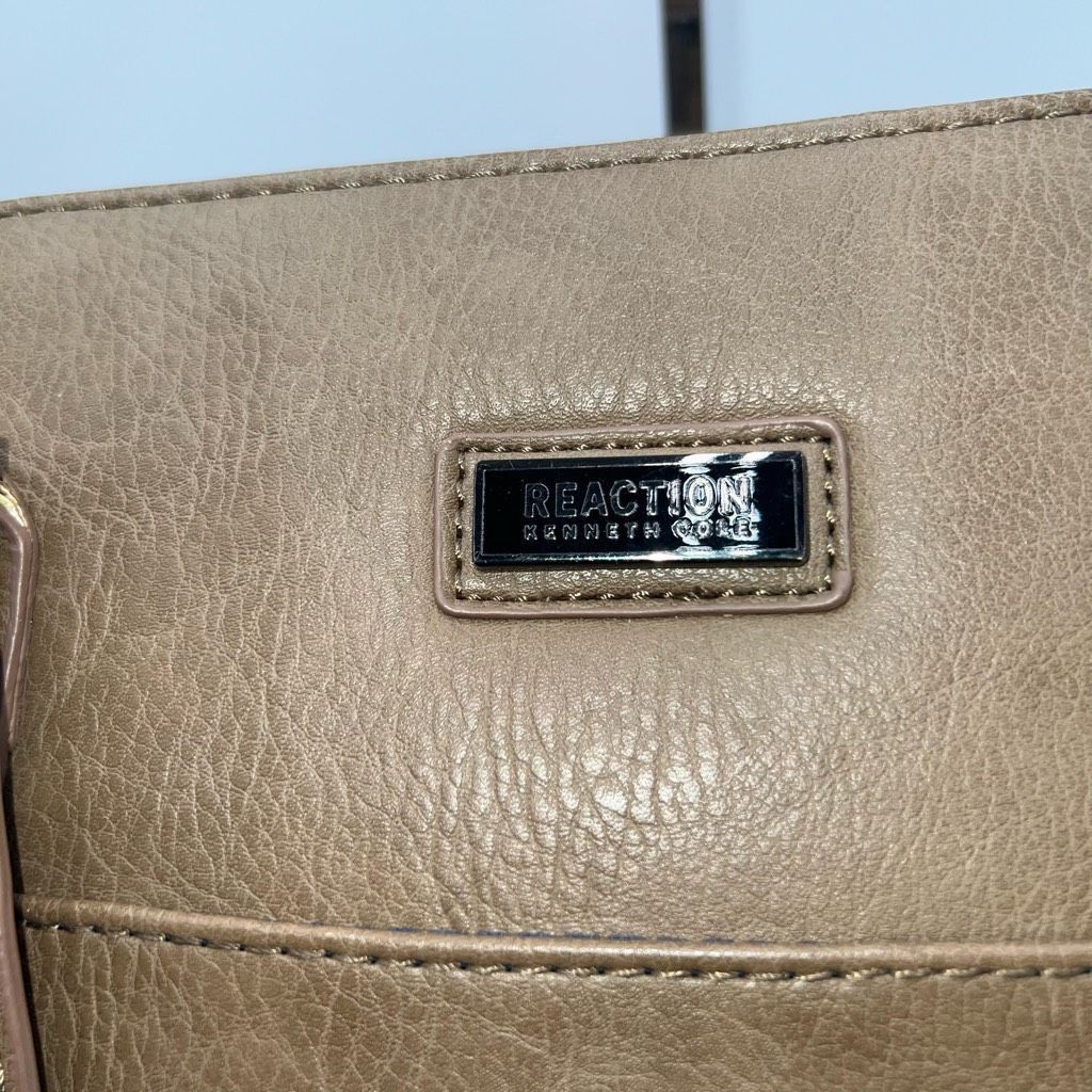 Kenneth Cole Kenneth Cole Reaction Travel Bag Computer Holder Size ONE SIZE - 2 Thumbnail