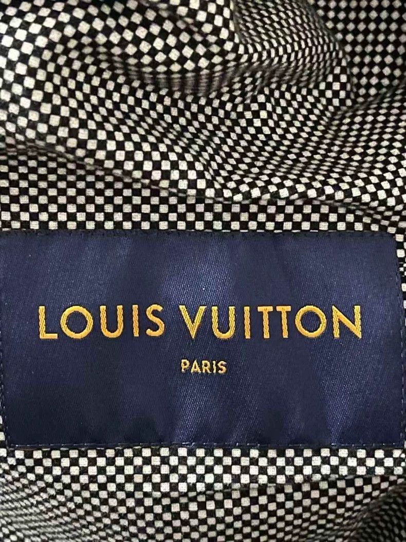 Louis Vuitton Louis Vuitton Nigo Fur -2505 Size XL / US 12-14 / IT 48-50 - 4 Thumbnail