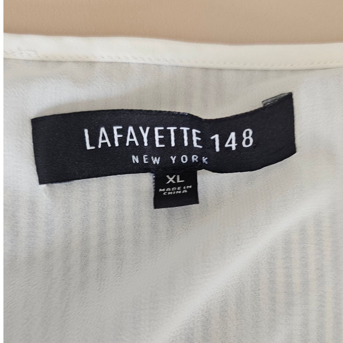 Lafayette 148 EUC Lafayette 148 Striped Sleeveless Silk Blouse Top XL Size XL / US 12-14 / IT 48-50 - 10 Thumbnail
