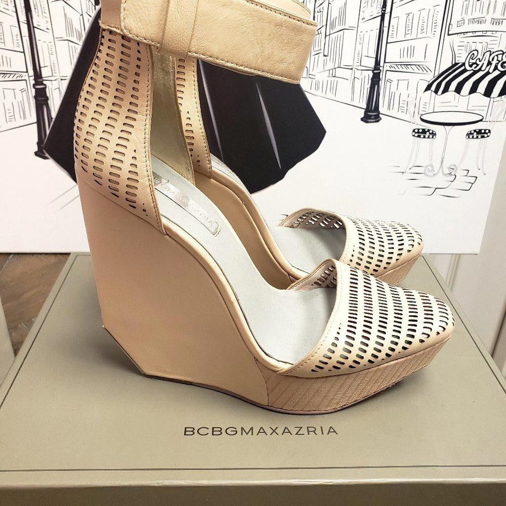Bcbgmaxazria BCBGMaxazria Perforated WEdge Sandal Size US 8.5 / IT 38.5 - 1 Thumbnail