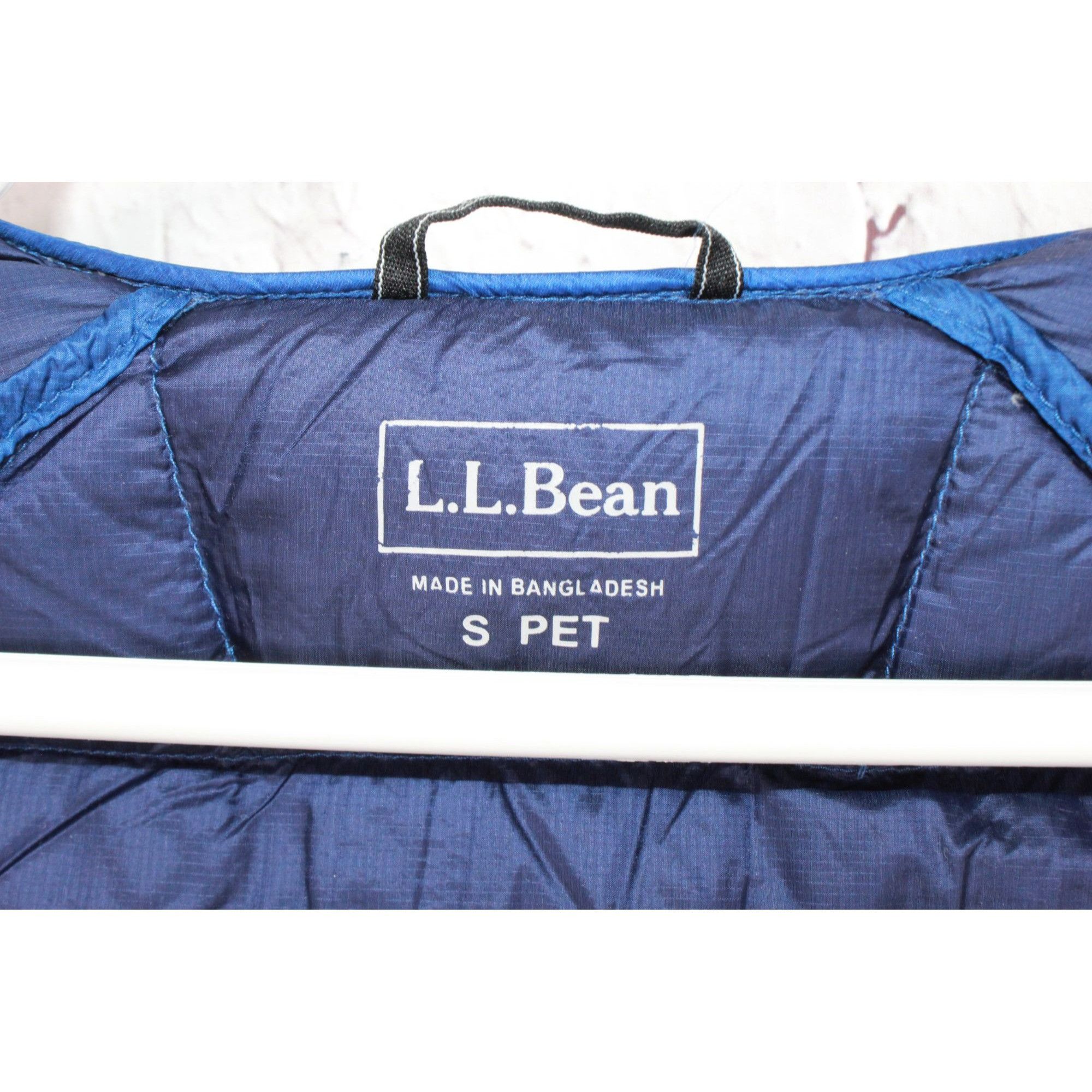 L.L. Bean LL Bean Women's Nylon Ultralight 850 Down Jacket Size S / US 4 / IT 40 - 5 Thumbnail