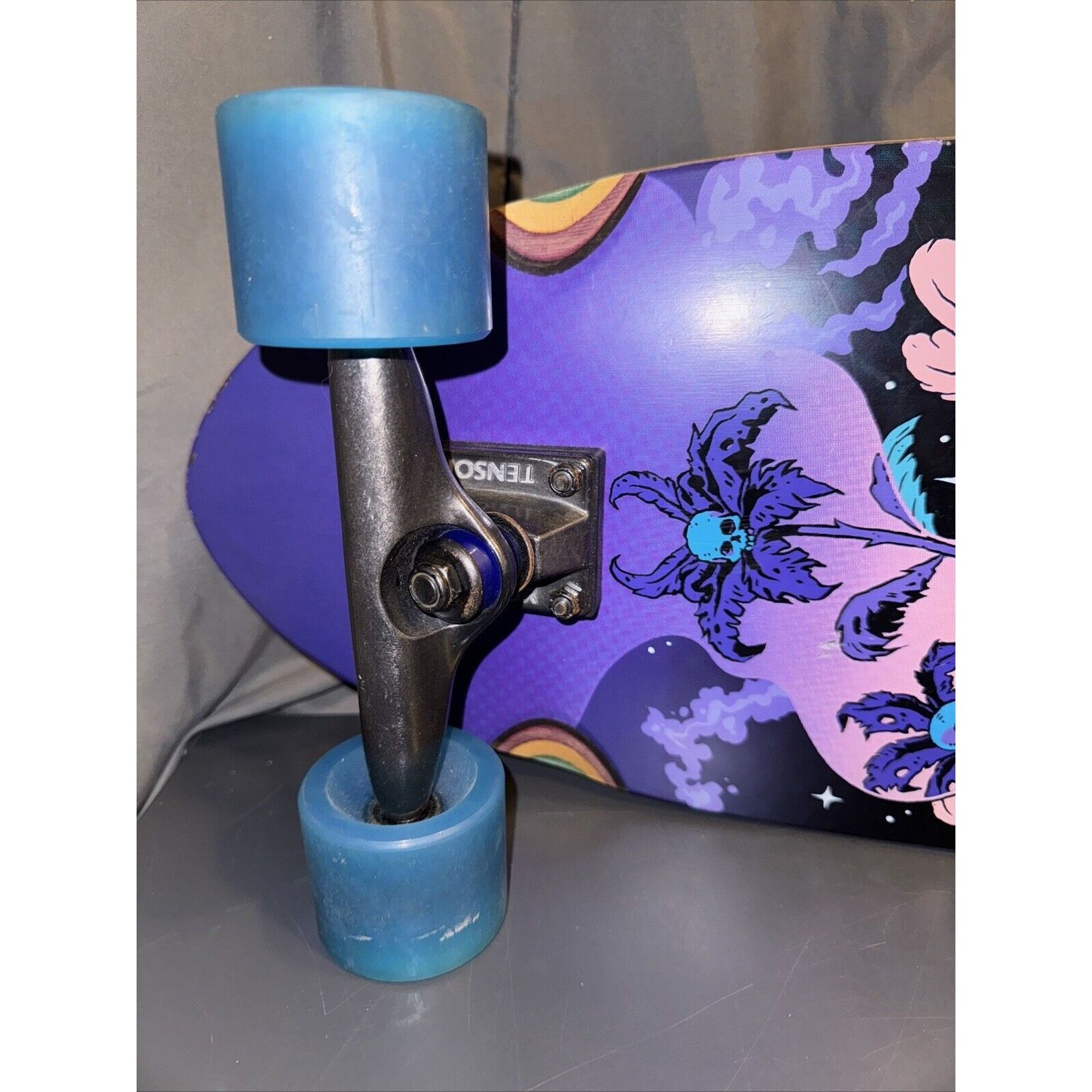 Globe Used Globe Australia Skateboard Skulls Frog Mushrooms Tensor Size ONE SIZE - 15 Thumbnail