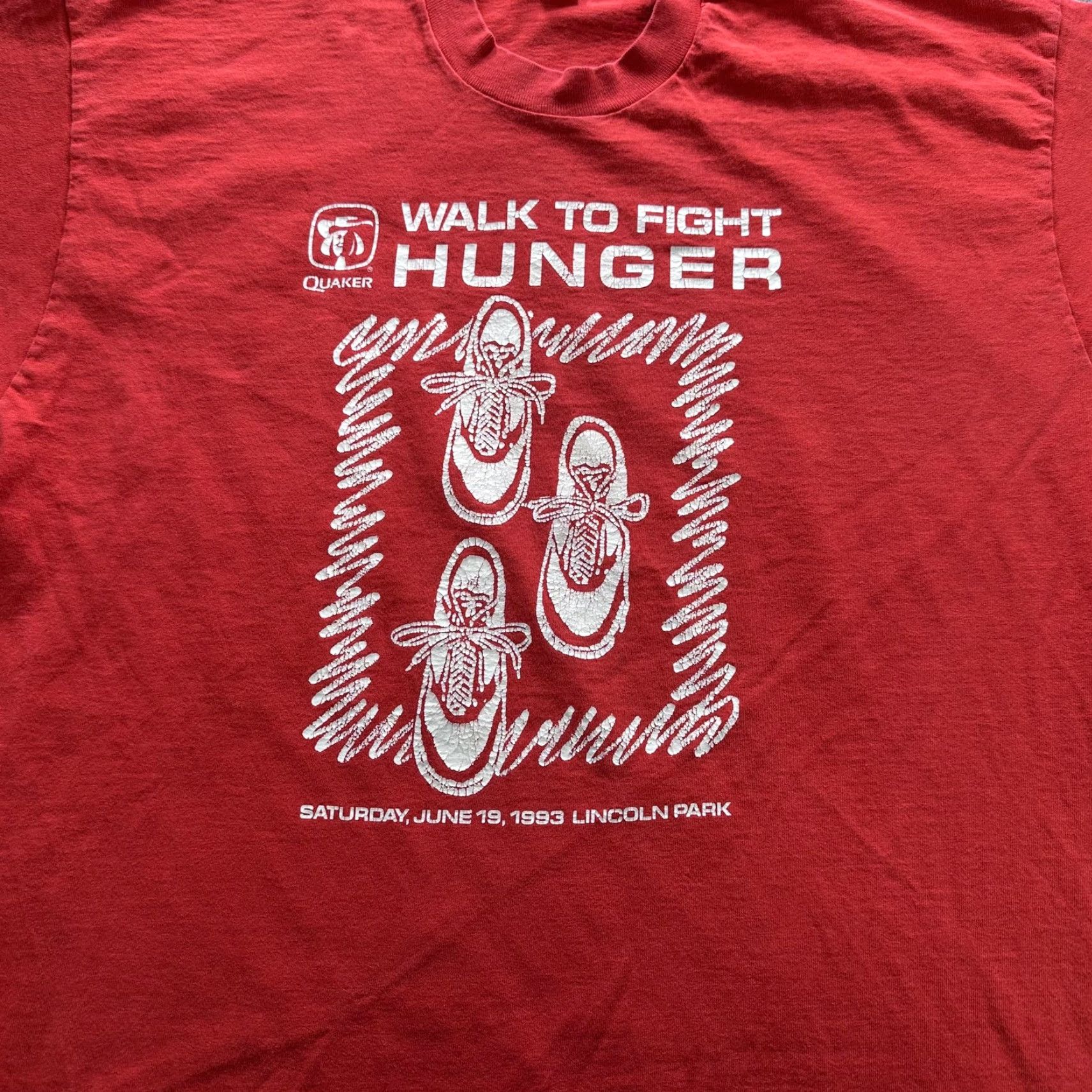 Fruit Of The Loom VINTAGE Quaker Walk To Fight Hunger Shirt Mens 2XL Red 1993 Promo Graphic 90s Size US XXL / EU 58 / 5 - 2 Thumbnail