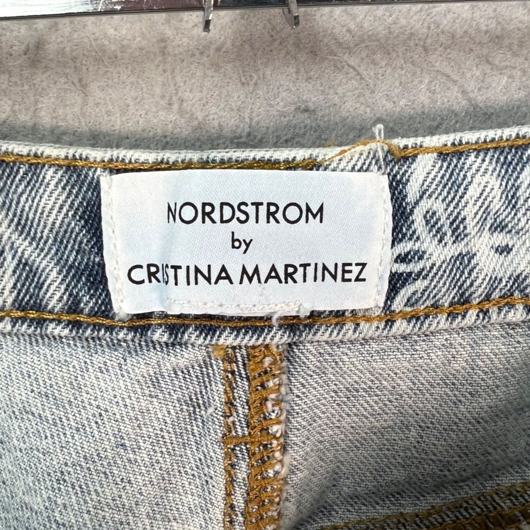 Nordstrom Nordstrom By Cristina Martinez Floral Print High-Waisted Light Wash Denim Jeans Womens 10 Blue Straight Cotton Rise High Inseam 29 Pants Size 32" / US 10 / IT 46 - 3 Thumbnail