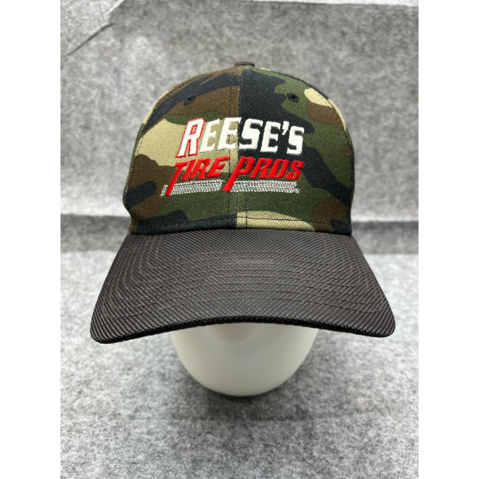 New Era New Era Hat Cap Fitted Adult M Green Camouflage Poly Blend 39Thirty Reese's Tire Pros Fashion Hat Mens Summer 90s Auto Repair Cars Outdoor Men Size ONE SIZE - 2 Thumbnail