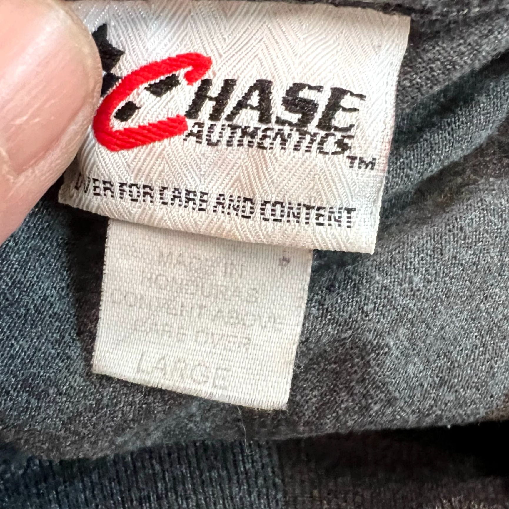 Chase Authentics VINTAGE Dale Earnhardt Jr #8 T-Shirt Adult XL Gray Budweiser Chase Authentics Men’s 90s Racing Graphic Tee Size US XL / EU 56 / 4 - 5 Thumbnail