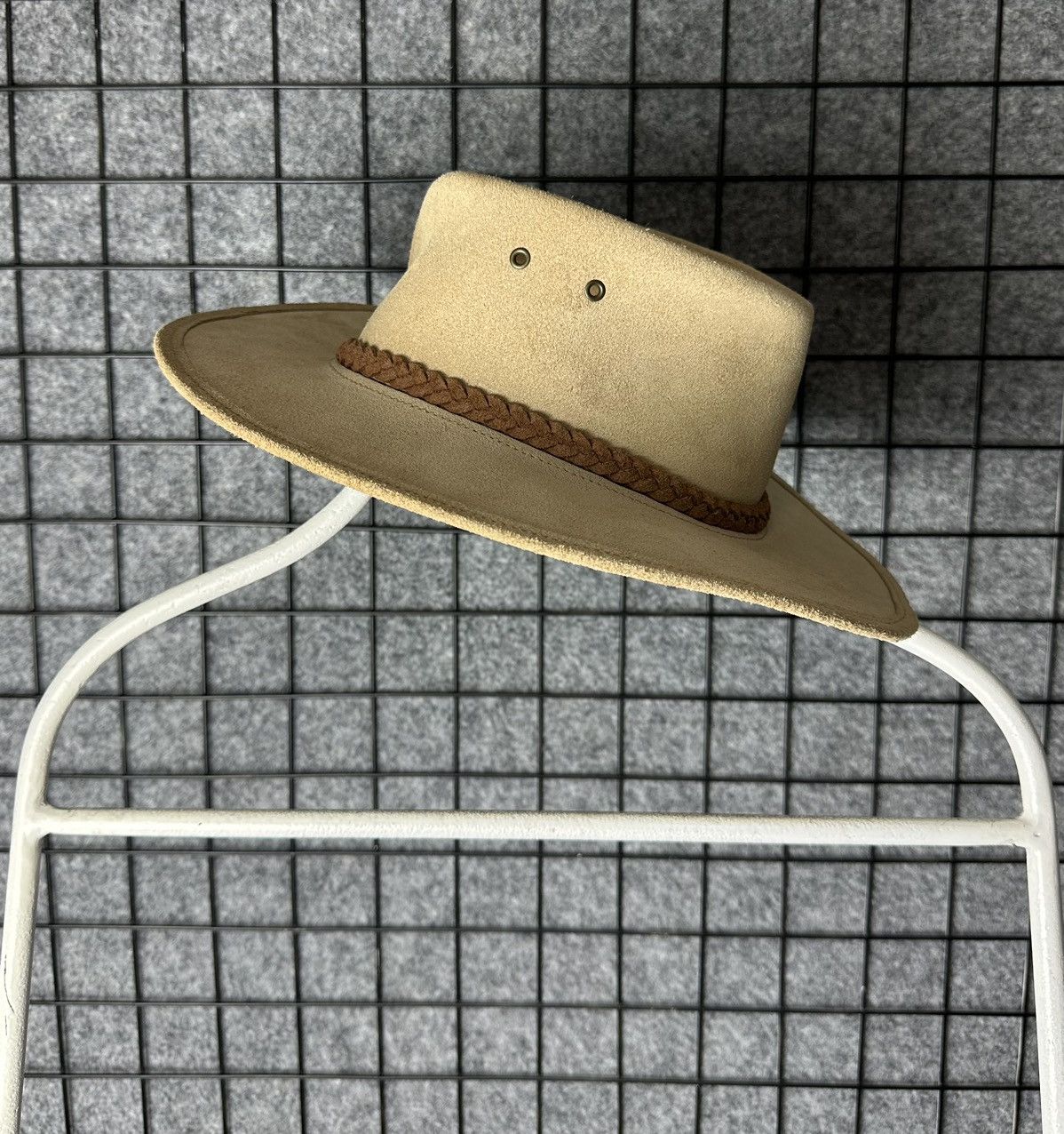 Genuine Leather Inkosi Vintage Genuine Leather Cowboy Hat Size S Size ONE SIZE - 1 Thumbnail
