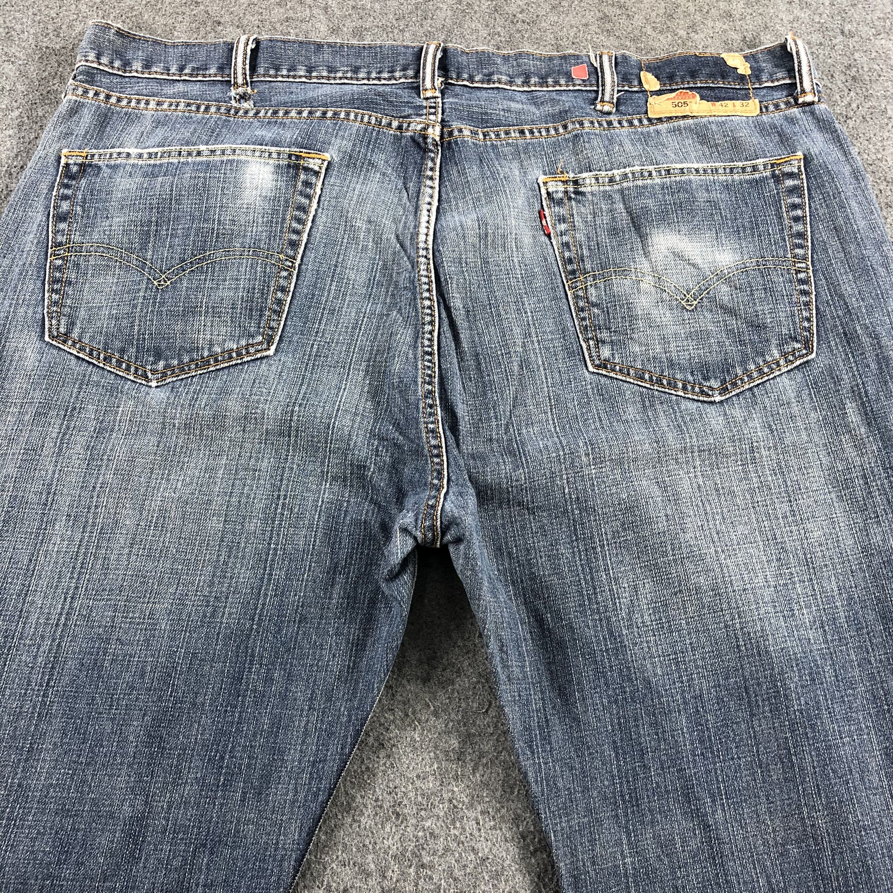 Levi's Vintage Blue Wash Levis 505 Jeans-J2206 Size US 43 - 4 Thumbnail