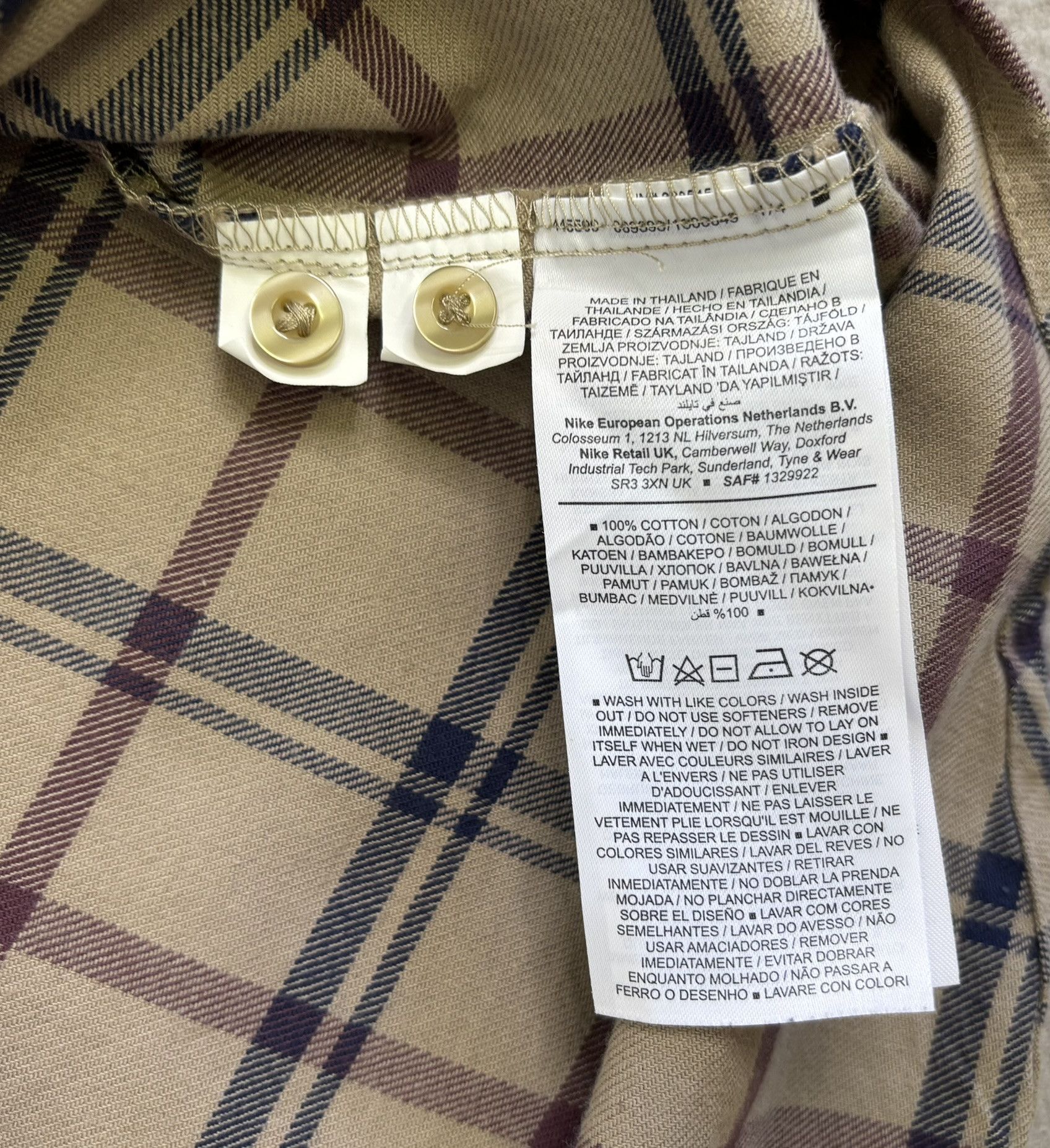 Flannel × Nike Nike SB Flannel Shirt Size L Size US L / EU 52-54 / 3 - 10 Thumbnail