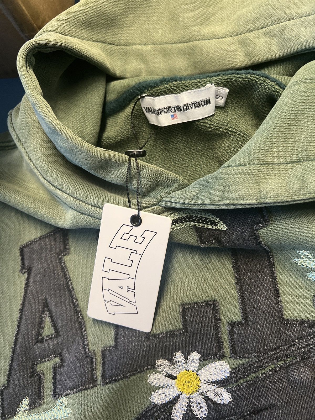 Vale Vale Garden Hoodie green valelives valeforever Size US S / EU 44-46 / 1 - 7 Thumbnail