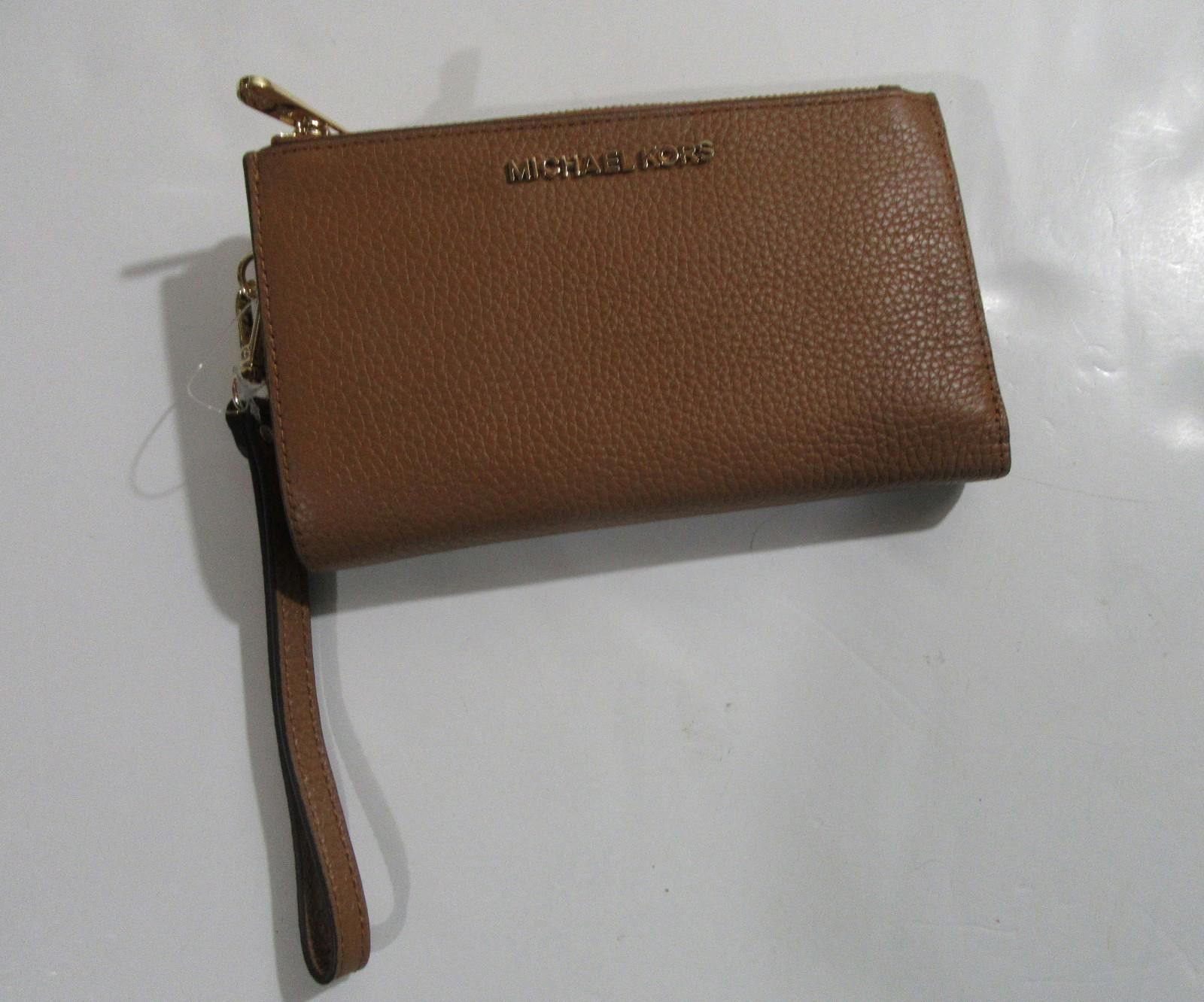 Michael Kors Michael Kors Jet Set Double Zip Leather Wallet Luggage Size ONE SIZE - 1 Thumbnail