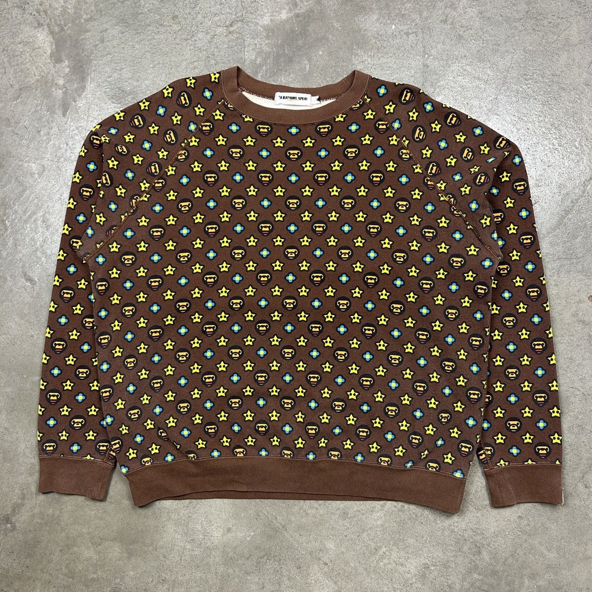 Bape × Vintage 2000s BAPE Monogram Sweatshirt Size US L / EU 52-54 / 3 - 4 Thumbnail