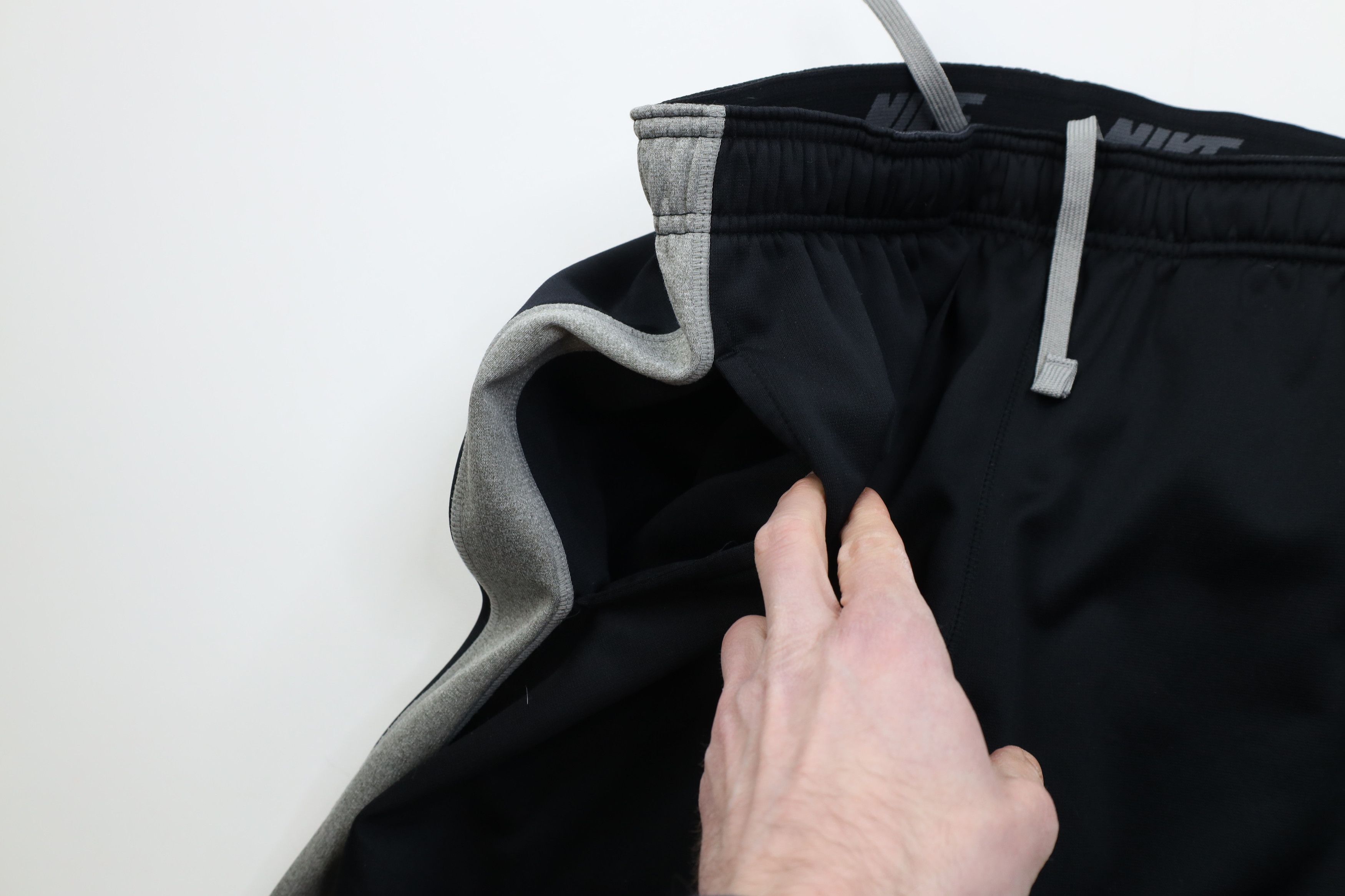 Nike Vintage Y2K Nike Therma Fit Mini Swoosh Wide Leg Sweatpants Size US 38 / EU 54 - 8 Thumbnail