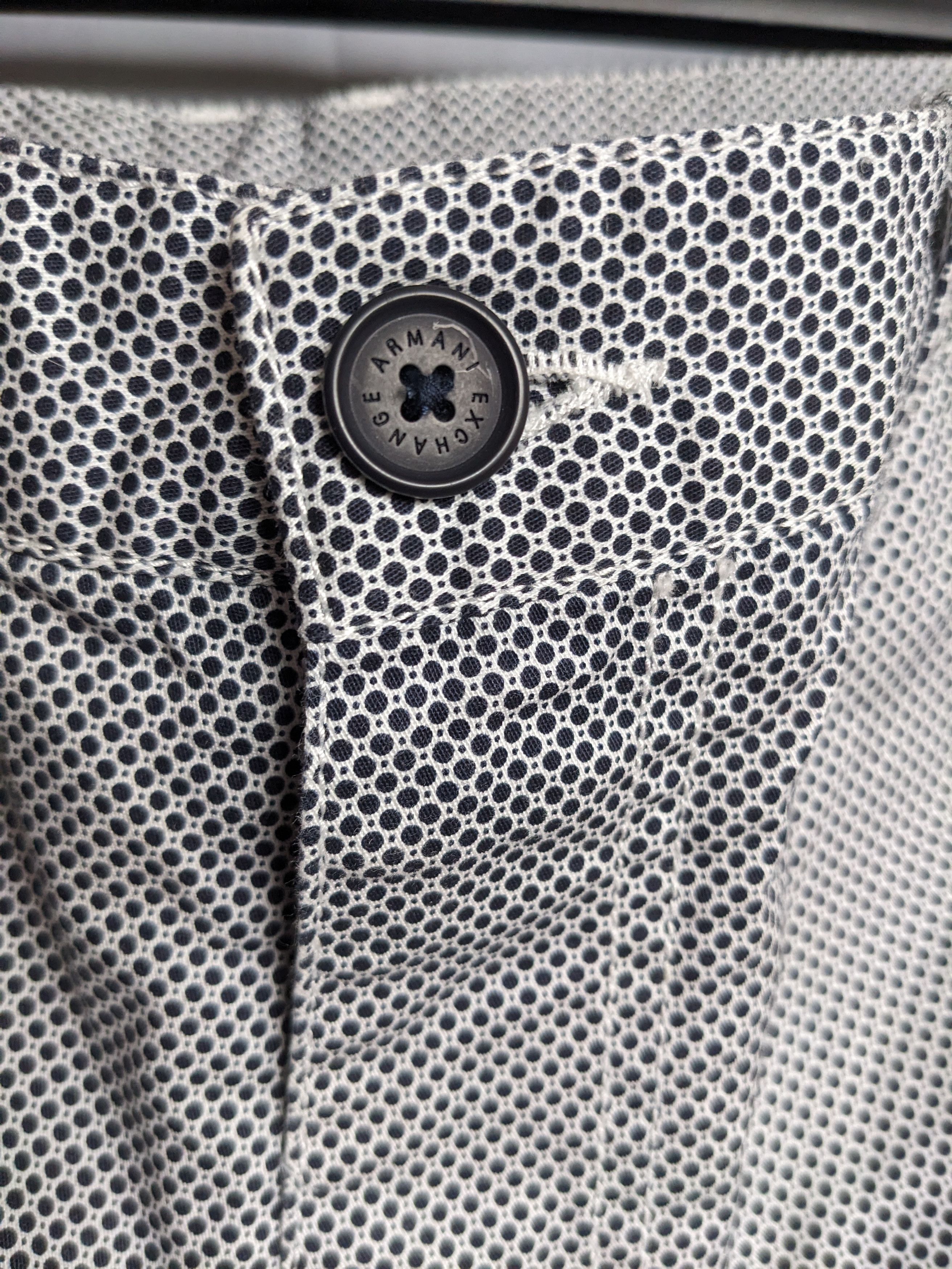 Armani Exchange Armani Exchange Dot Shorts Size US 30 / EU 46 - 4 Thumbnail