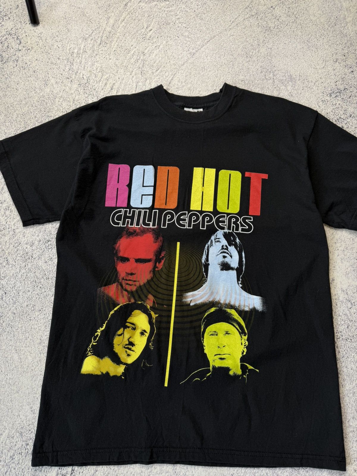 Band Tees 2004 Vintage Red Hot Chili Peppers Summer Tour Band Tee Size US M / EU 48-50 / 2 - 8 Thumbnail